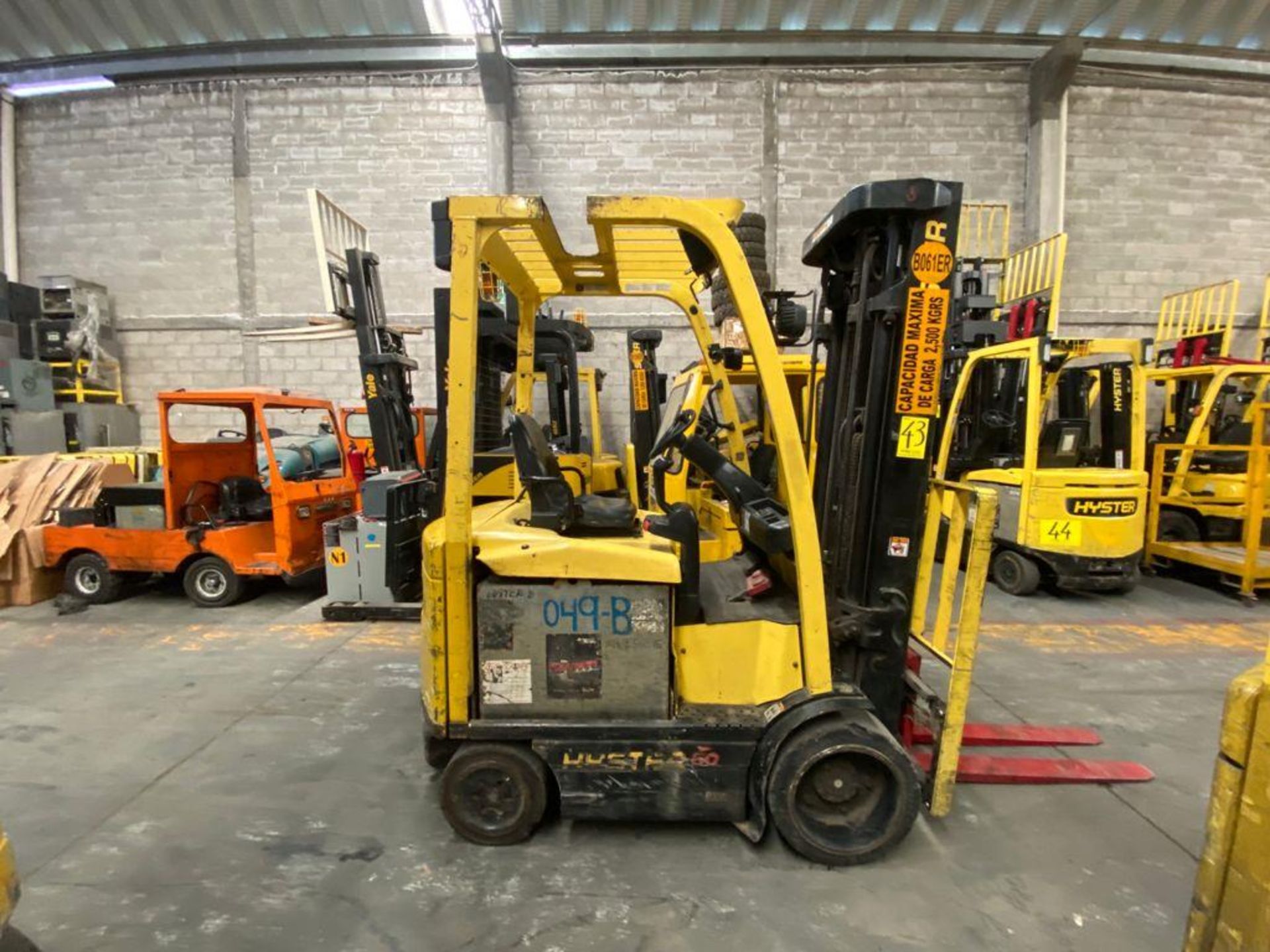 Hyster Electric Forklift, Model E50XN-27, S/N A268N20188P, Year 2016, 4750 lb Capacity - Image 11 of 48