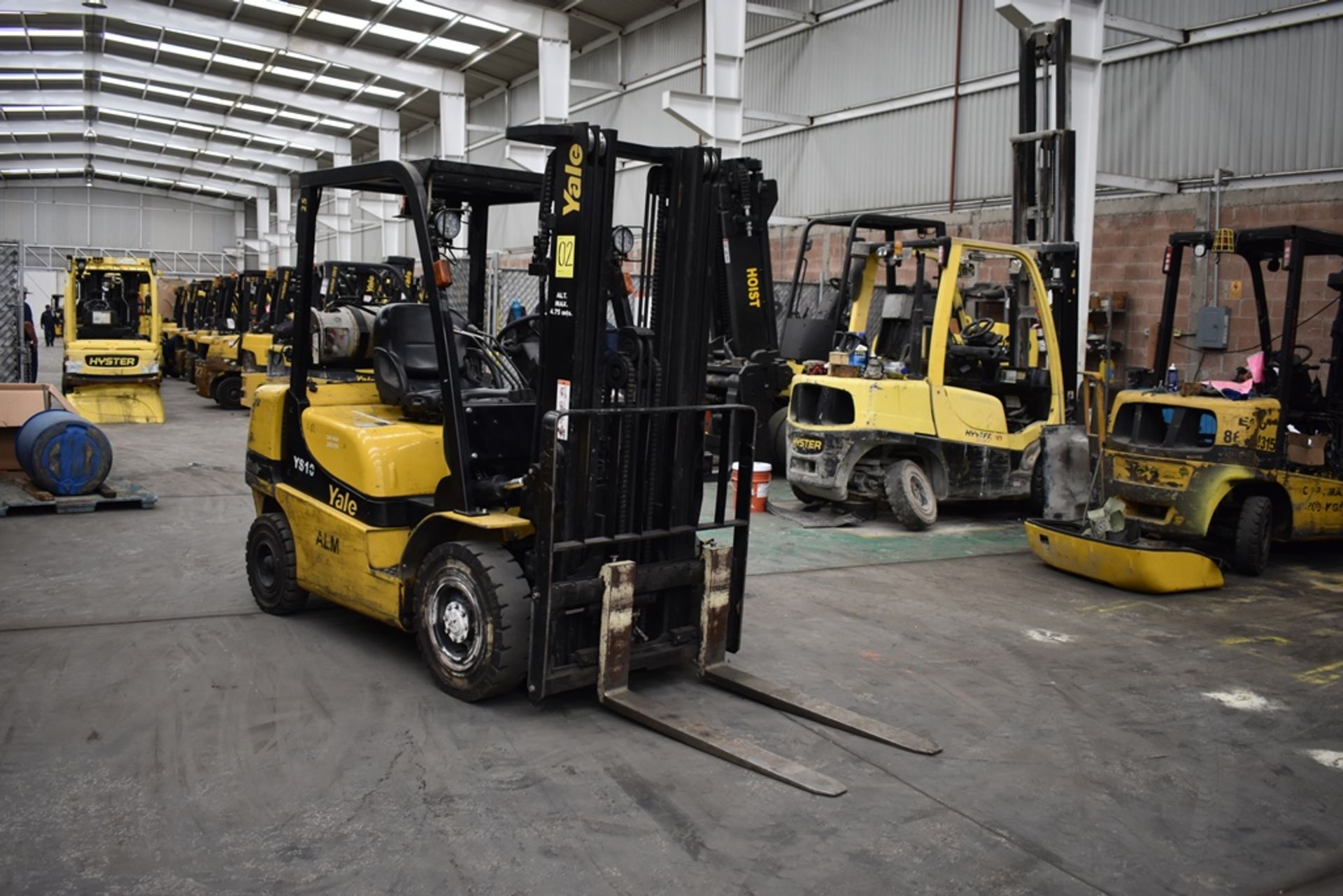 Yale Forklift, Model GLP25MX, 5000 lb Capacity - Image 10 of 42