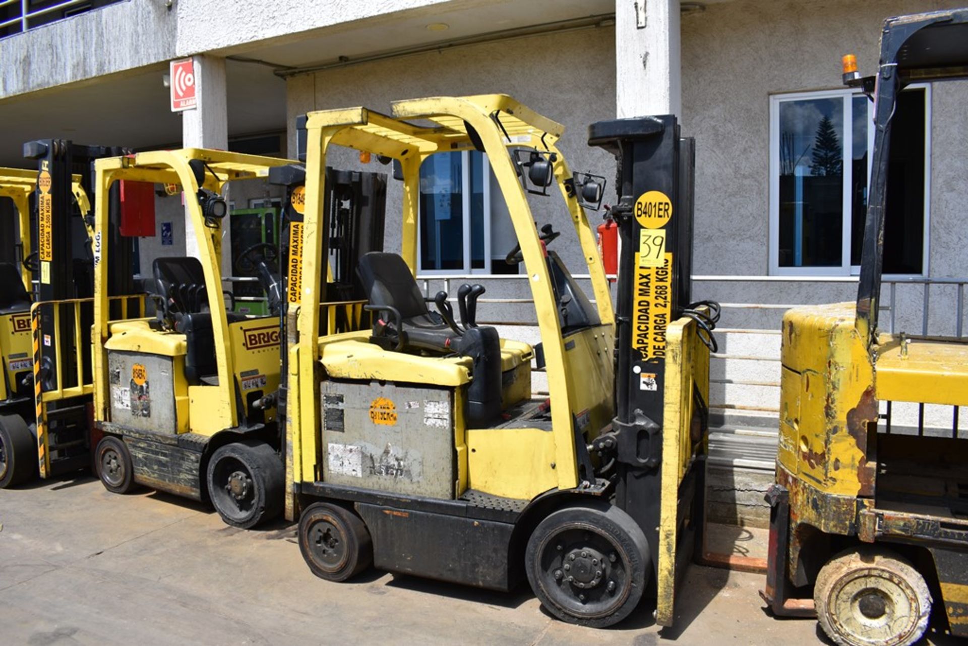 Hyster Electric Forklift, Model E50XN-27, 4750 lb capacity - Image 8 of 23