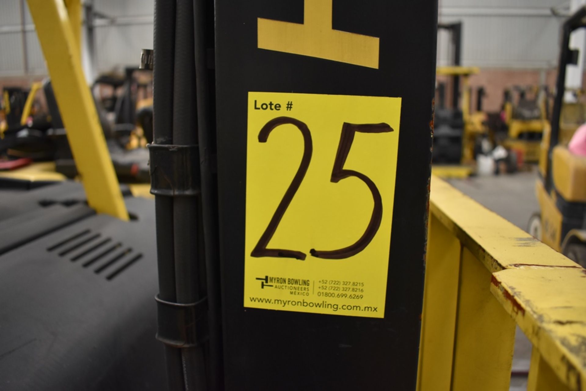 Hyster Electric Forklift, Model E30HSD3-18, S/N C219N01659N, 2850 lb Capacity - Image 22 of 22