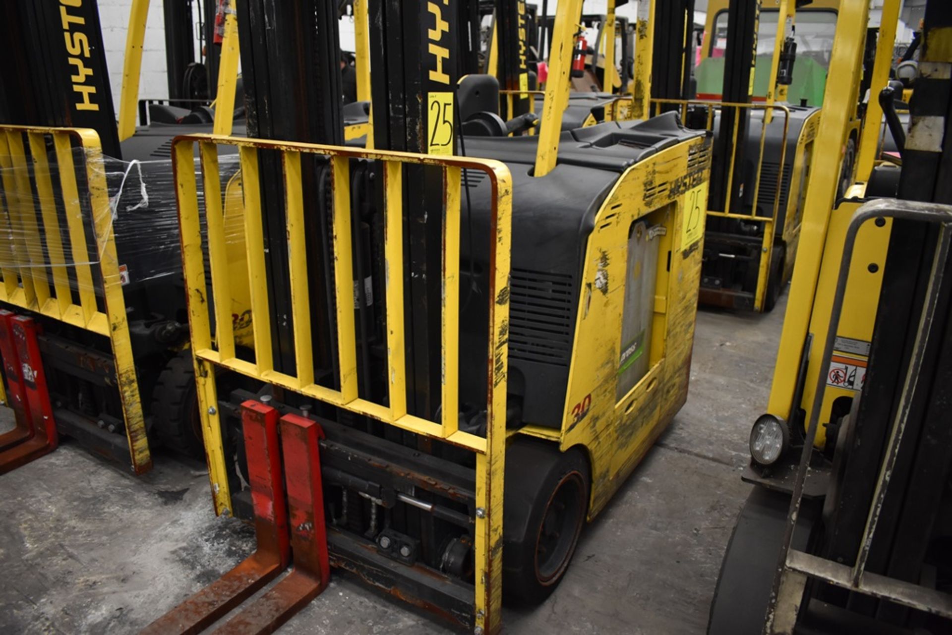 Hyster Electric Forklift, Model E30HSD3-18, S/N C219N01659N, 2850 lb Capacity - Image 5 of 22