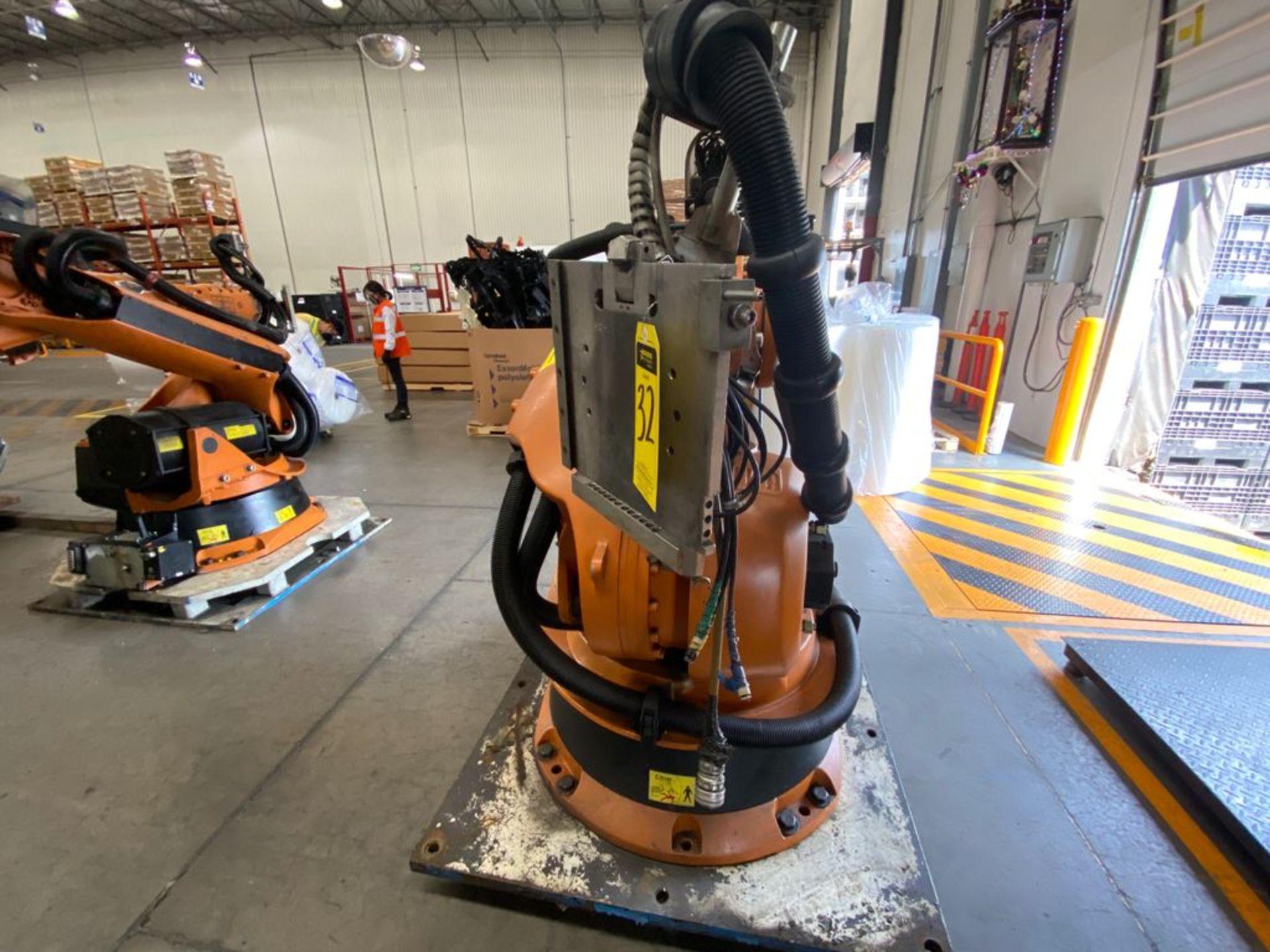 Kuka Articulated Robot, Model 0000107295, type KR 210 2000, Serial 812777, year 2005 - Image 13 of 49