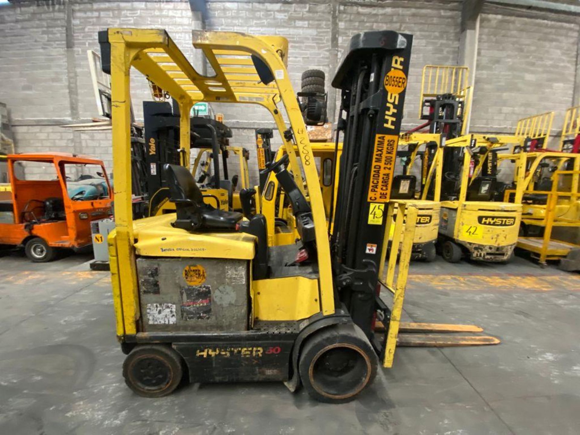 Hyster Electric Forklift, Model E50XN-27, S/N A268N20237P, Year 2016, 4750 lb Capacity - Image 8 of 40