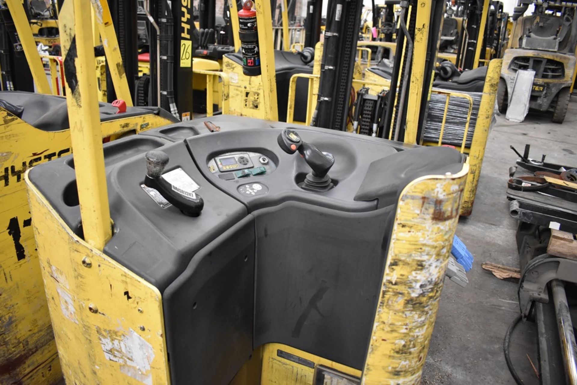 Hyster Electric Forklift, Model E40HSD2-21, S/N B219N02763M, 3850 lb Capacity - Image 19 of 24