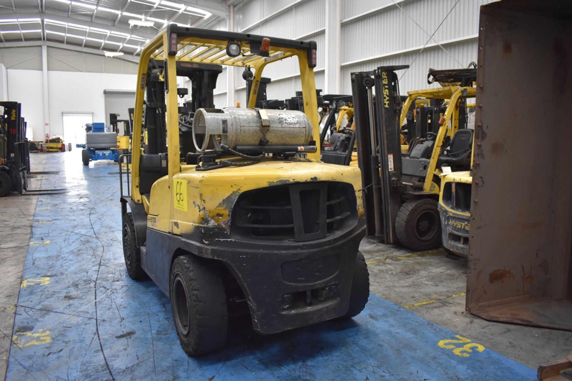 Hyster Forklift, Model H80FT, S/N U005V07045S, Year 2018, 7500 lb Capacity, Hours 8603 - Image 10 of 38