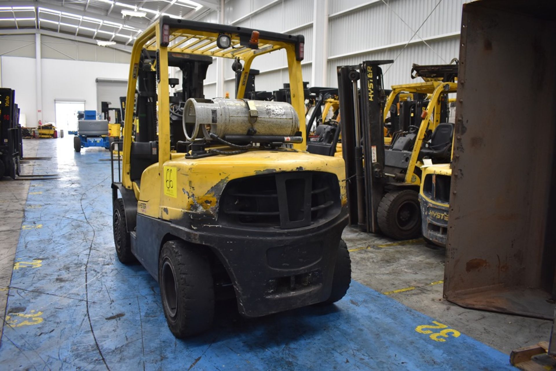 Hyster Forklift, Model H80FT, S/N U005V07045S, Year 2018, 7500 lb Capacity, Hours 8603 - Image 9 of 38