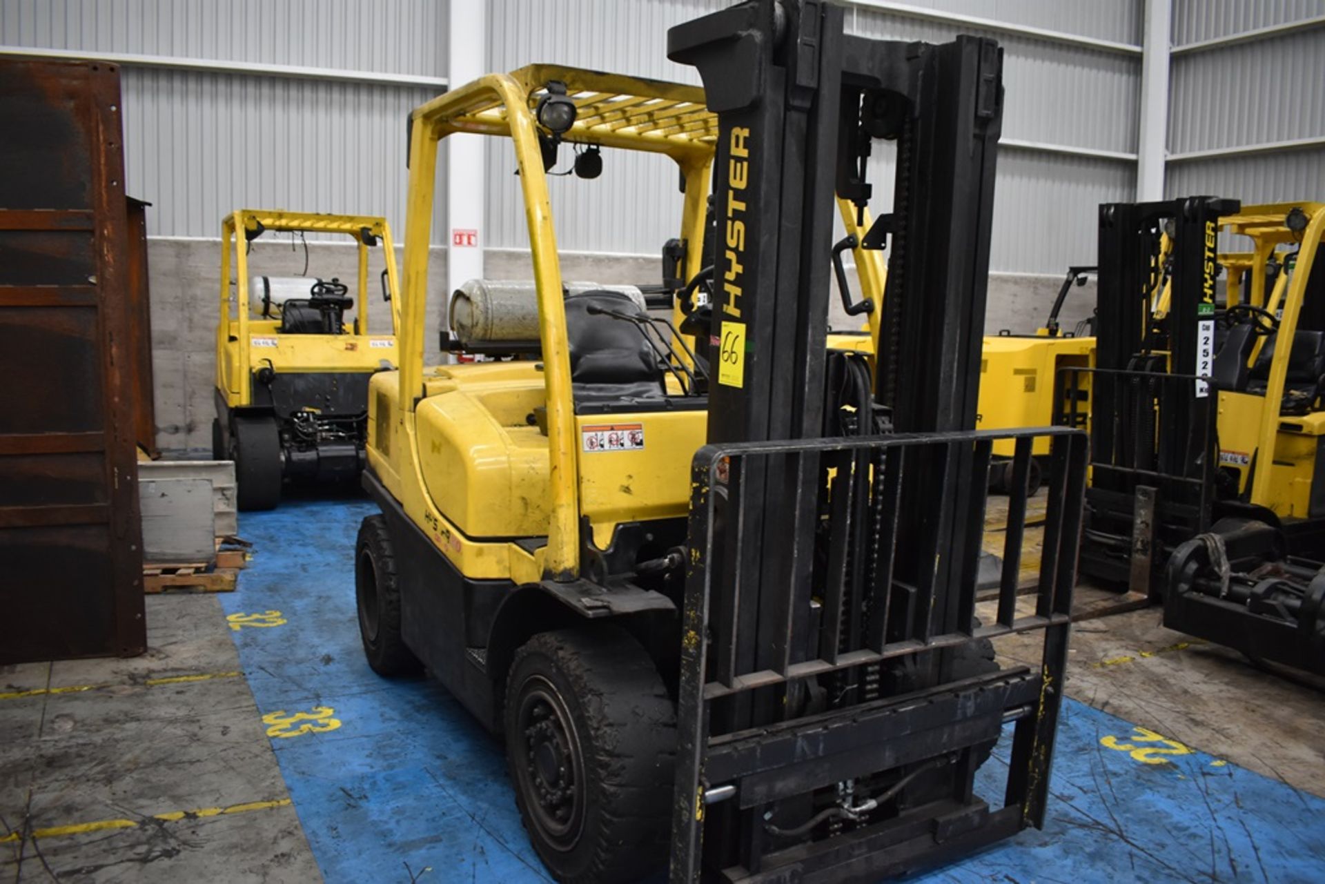 Hyster Forklift, Model H80FT, S/N U005V07045S, Year 2018, 7500 lb Capacity, Hours 8603 - Image 14 of 38