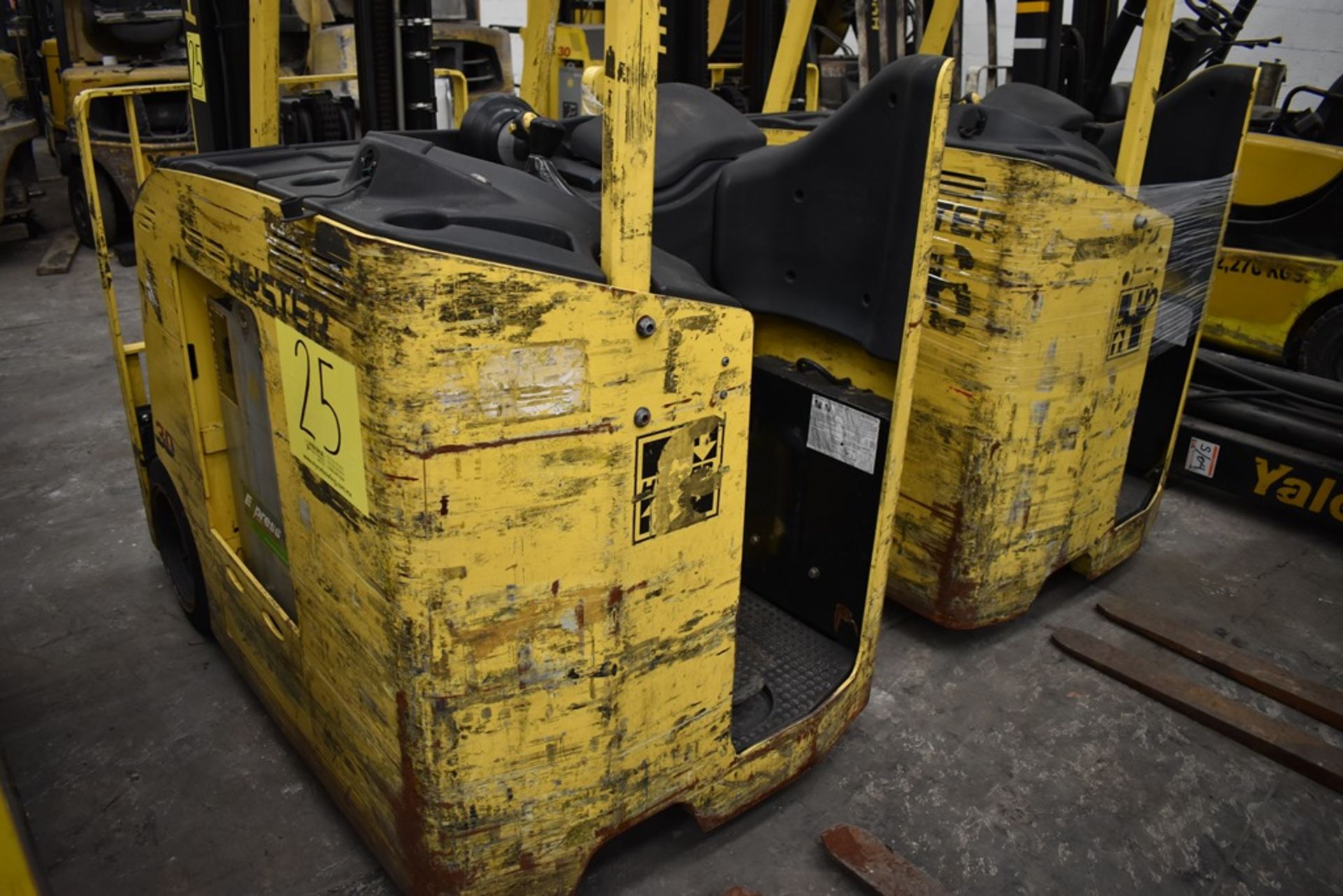 Hyster Electric Forklift, Model E30HSD3-18, S/N C219N01659N, 2850 lb Capacity - Image 7 of 22