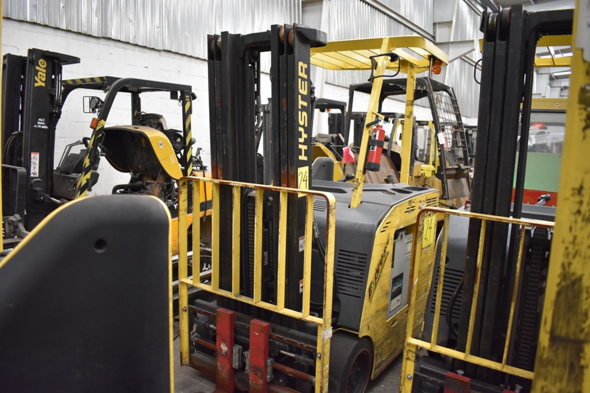 Hyster Electric Forklift, Model E40HSD2-21, S/N B219N02763M, 3850 lb Capacity