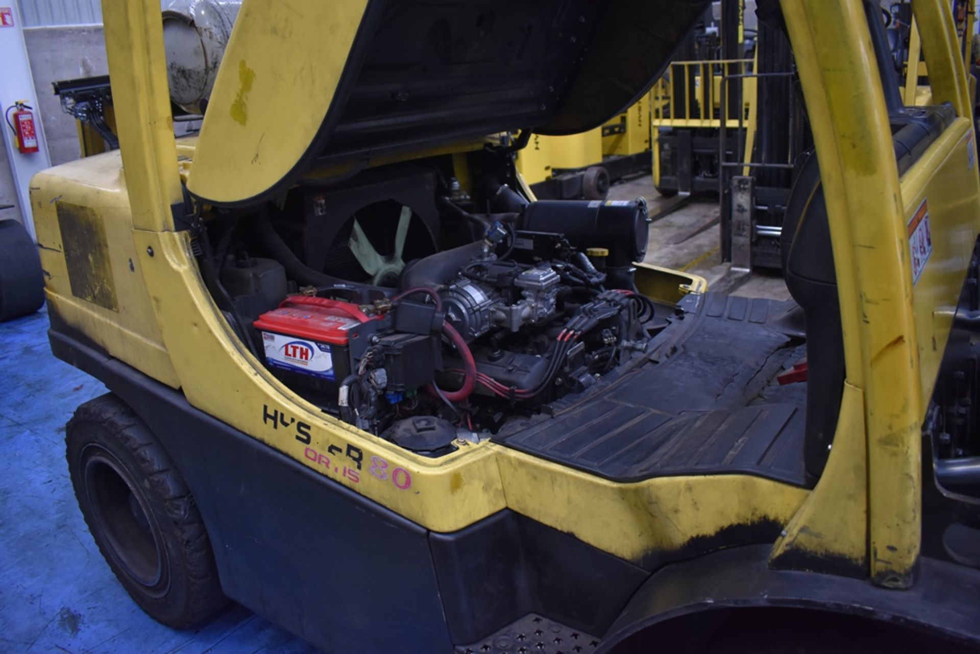 Hyster Forklift, Model H80FT, S/N U005V07045S, Year 2018, 7500 lb Capacity, Hours 8603 - Image 31 of 38