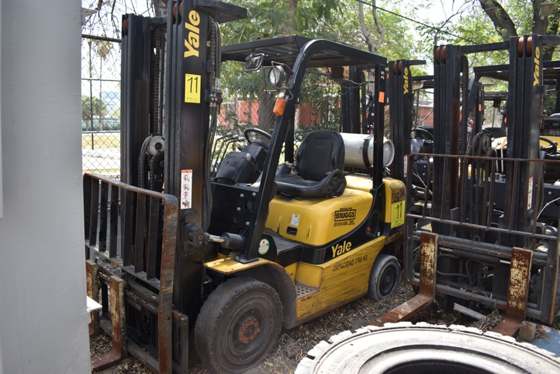 Yale Forklift, Model GTP25MX, S/N D871R02899P, 5000 lb capacity - Image 5 of 48