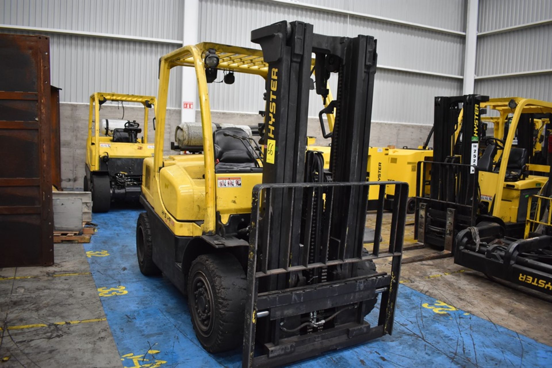 Hyster Forklift, Model H80FT, S/N U005V07045S, Year 2018, 7500 lb Capacity, Hours 8603 - Image 16 of 38