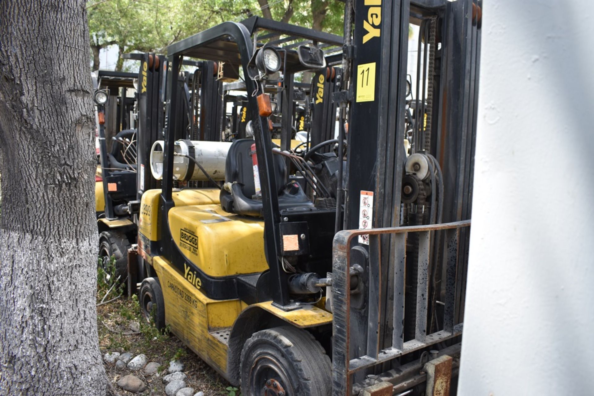 Yale Forklift, Model GTP25MX, S/N D871R02899P, 5000 lb capacity - Image 11 of 48