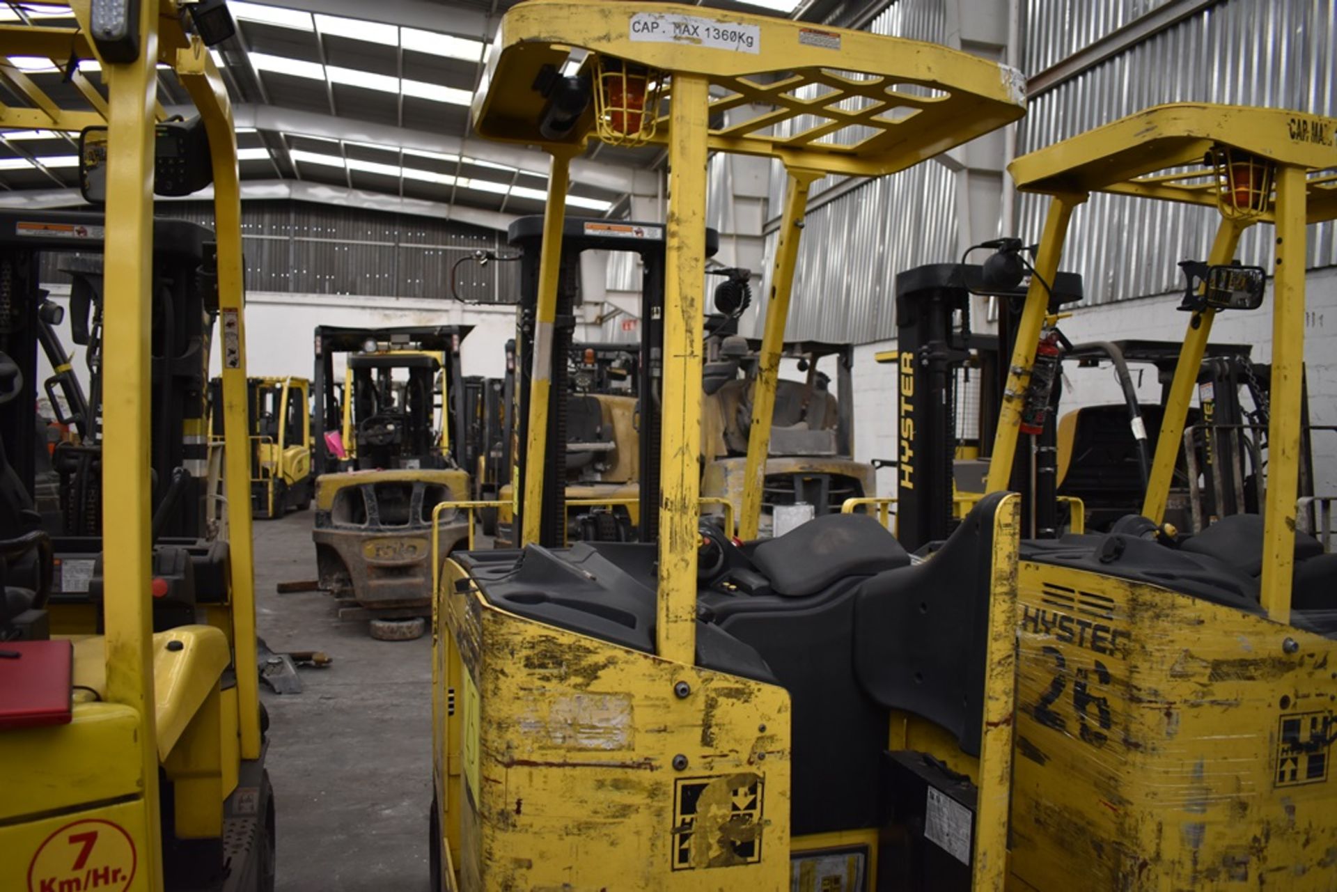 Hyster Electric Forklift, Model E30HSD3-18, S/N C219N01659N, 2850 lb Capacity - Image 10 of 22