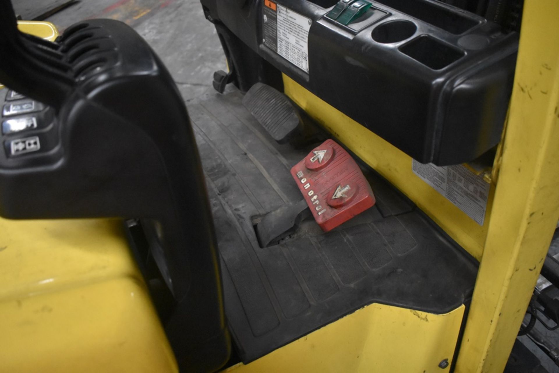 Hyster Electric Forklift, Model E50XN-27, S/N A268N20128P, Year 2016, 4750 lb Capacity - Image 33 of 44