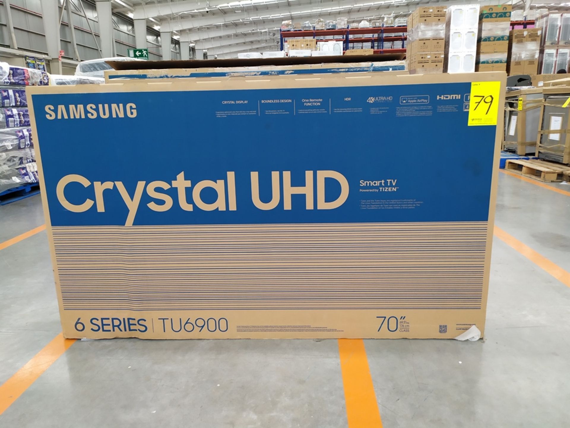 Pantalla Smart TV Marca Samsung De 70" 6 Series Modelo TU6900 No De Serie 0AWE3CDR100206