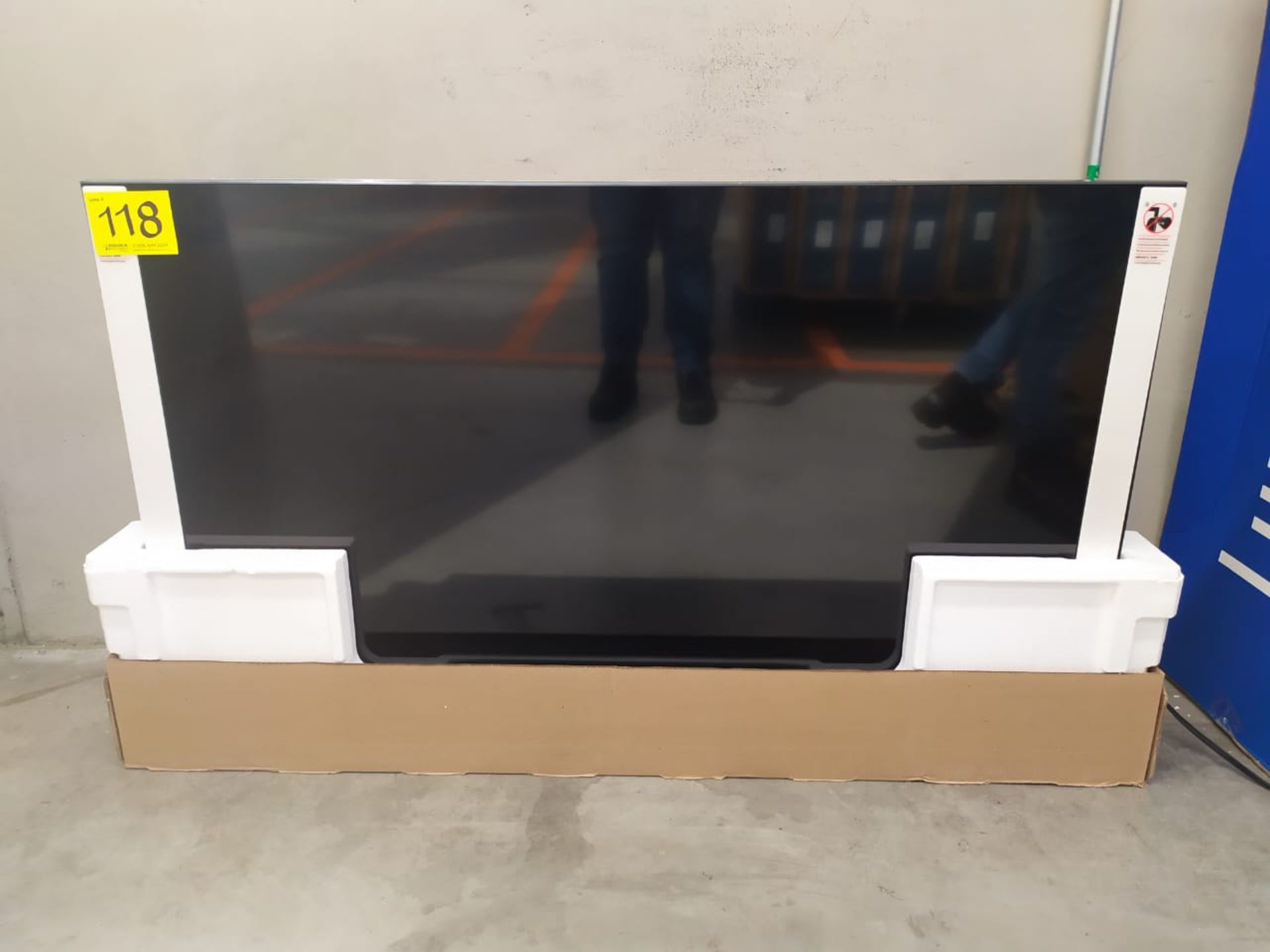 Pantalla Smart TV Marca Samsung De 58" 8 Series Modelo TU8000 No De Serie 09LL3CZR400573