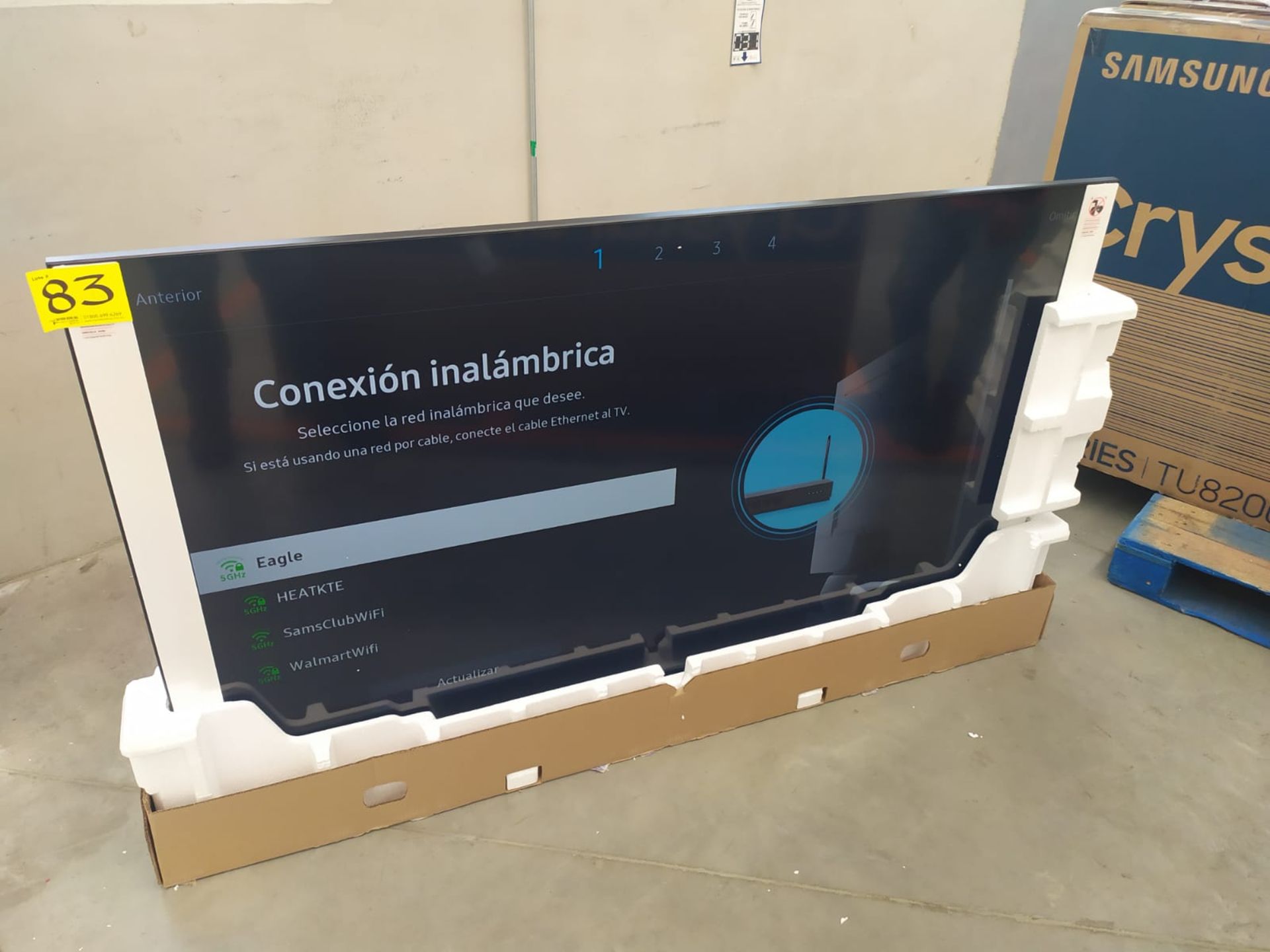 Pantalla Smart TV Marca Samsung De 75" 8 Series Modelo TU8200 No De Serie 09M83CBR301063 - Image 3 of 4