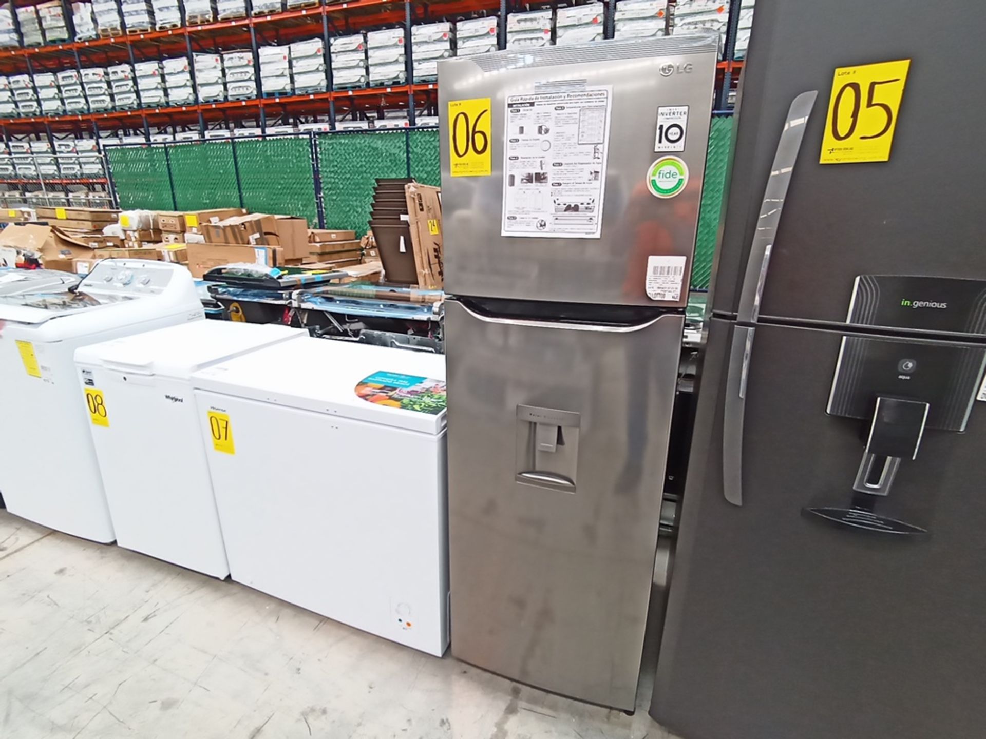 1 Refrigerador con dispensador de agua, Marca LG, Modelo GT29WDC, Serie 104MRUY2D310, Color Gris, G - Image 5 of 10