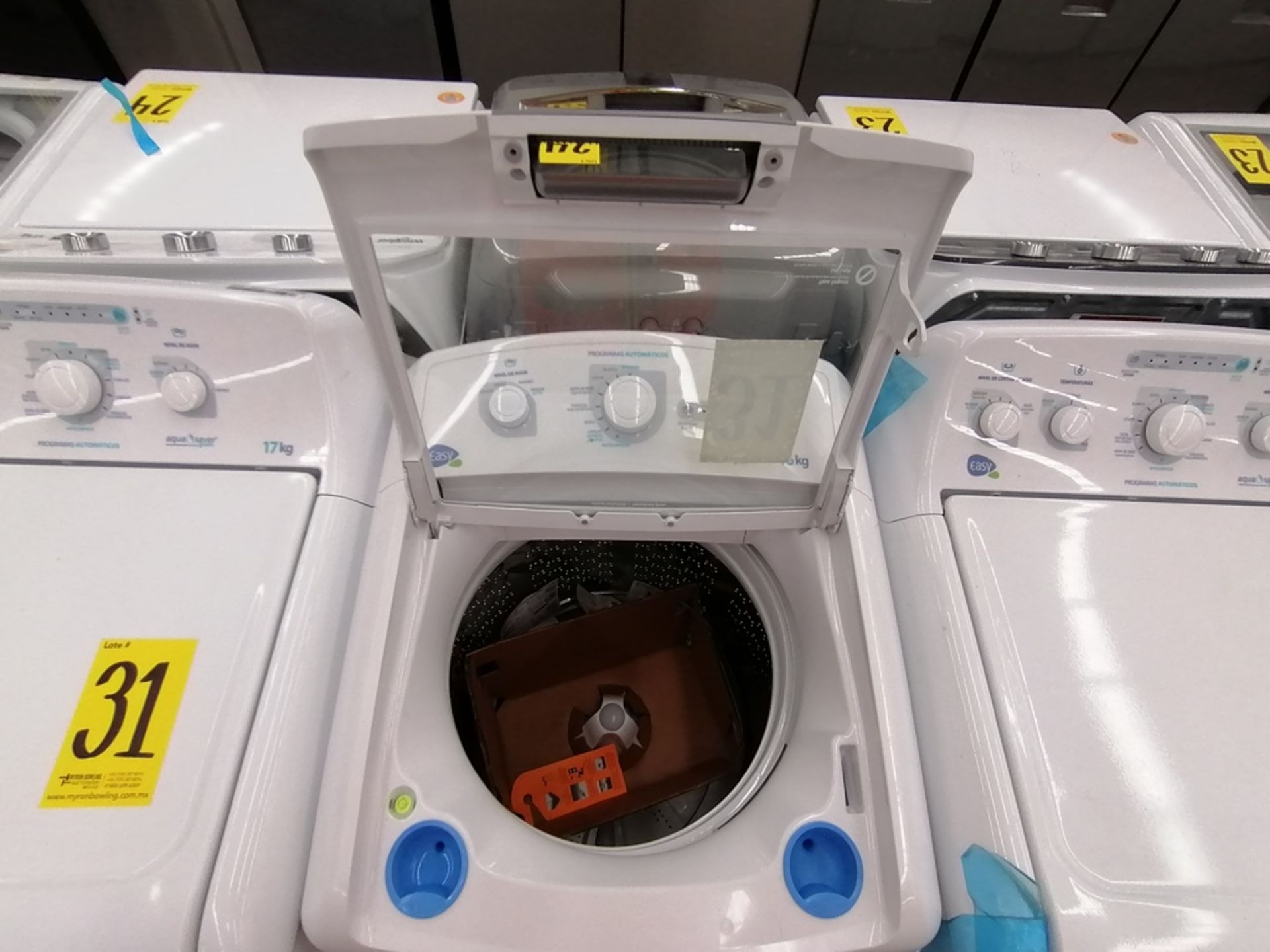 Lote de 3 lavadoras contiene: 1 Lavadora de 17KG, Marca Easy, Modelo LEA77114CBAB03, Serie 2105S522 - Image 6 of 30