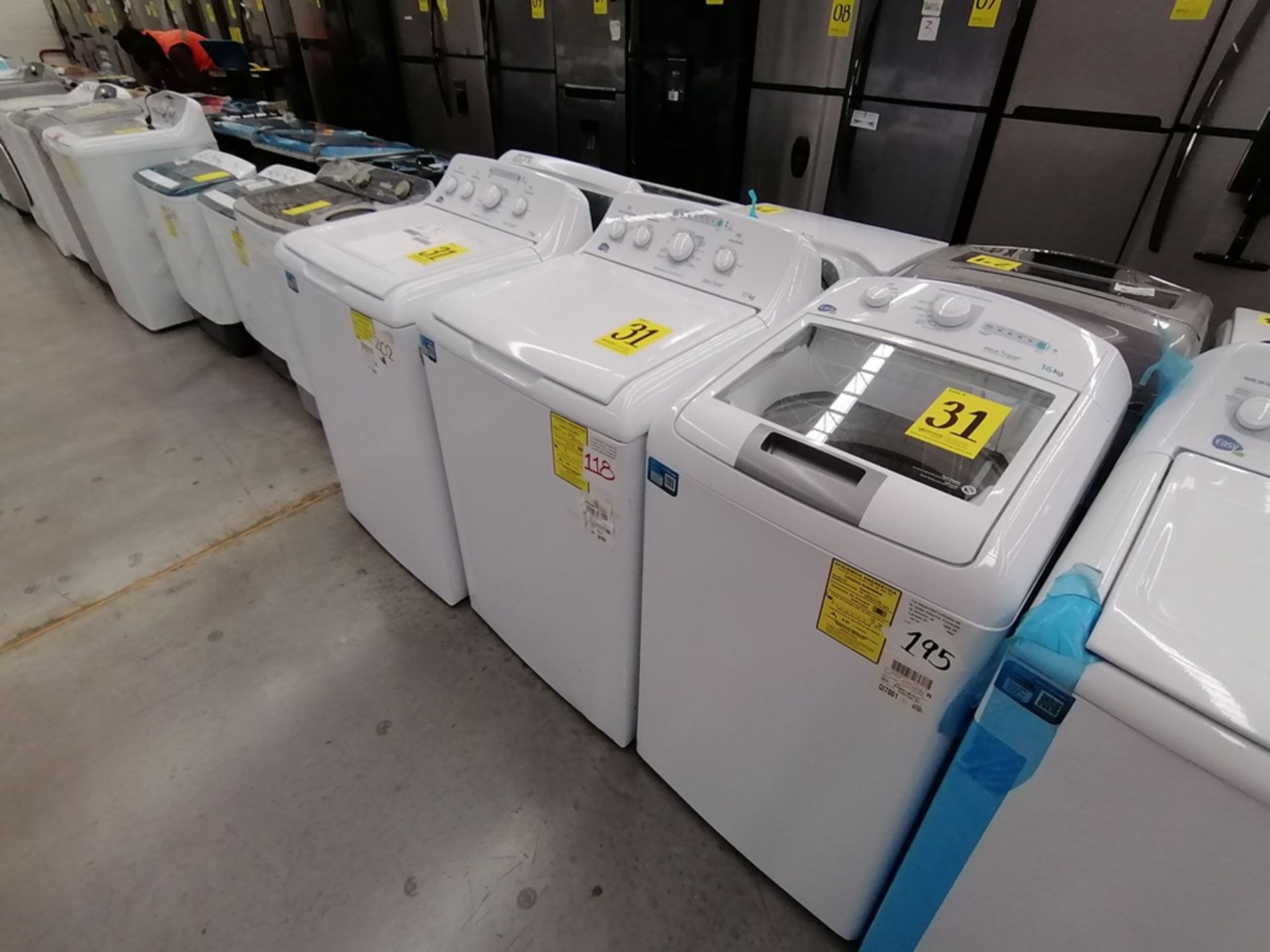 Lote de 3 lavadoras contiene: 1 Lavadora de 17KG, Marca Easy, Modelo LEA77114CBAB03, Serie 2105S522 - Image 2 of 30