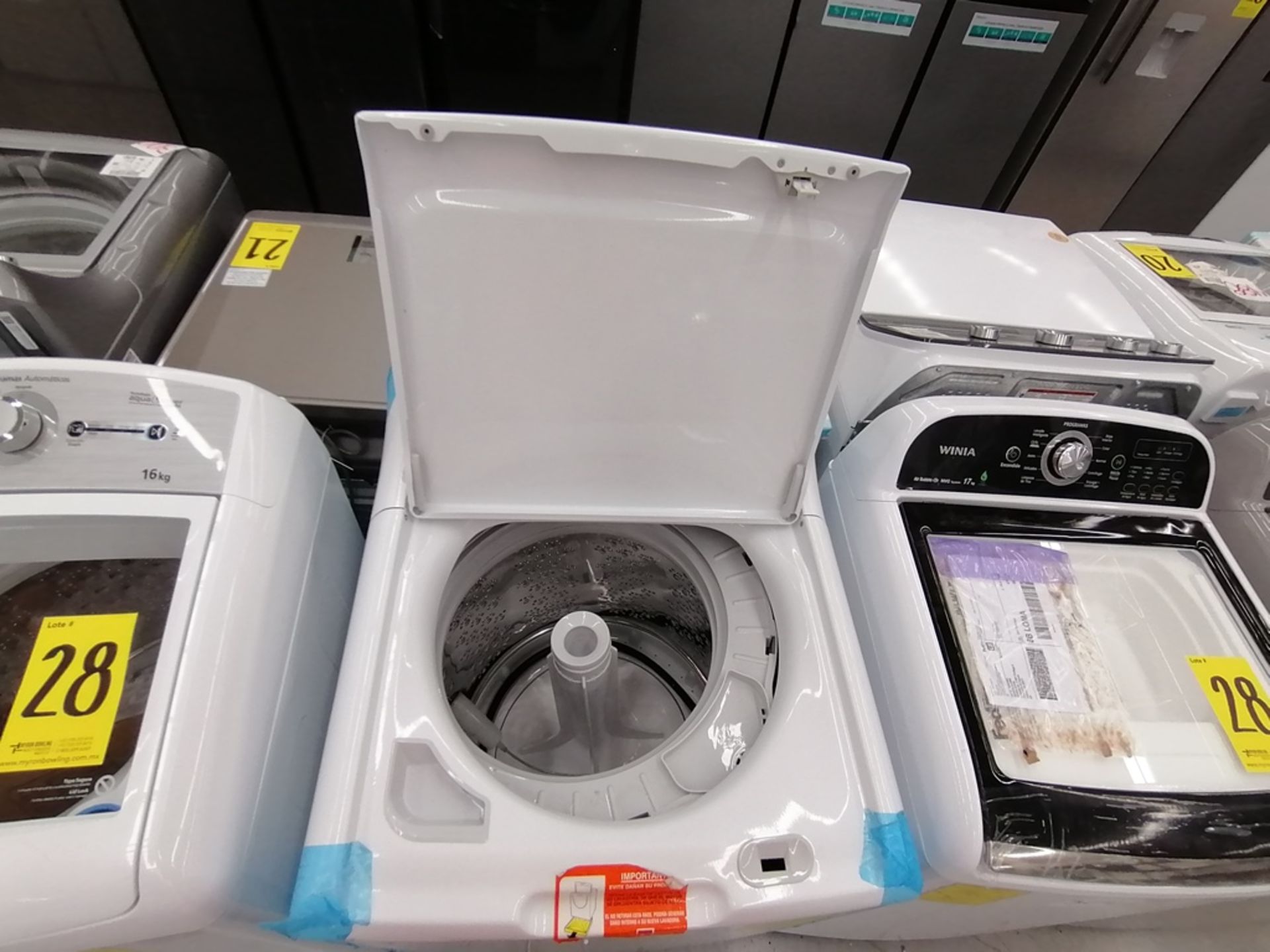 Lote de 3 lavadoras contiene: 1 Lavadora de 16KG, Marca Mabe, Modelo LMA46102VBAB02, Serie 2108S802 - Image 24 of 29