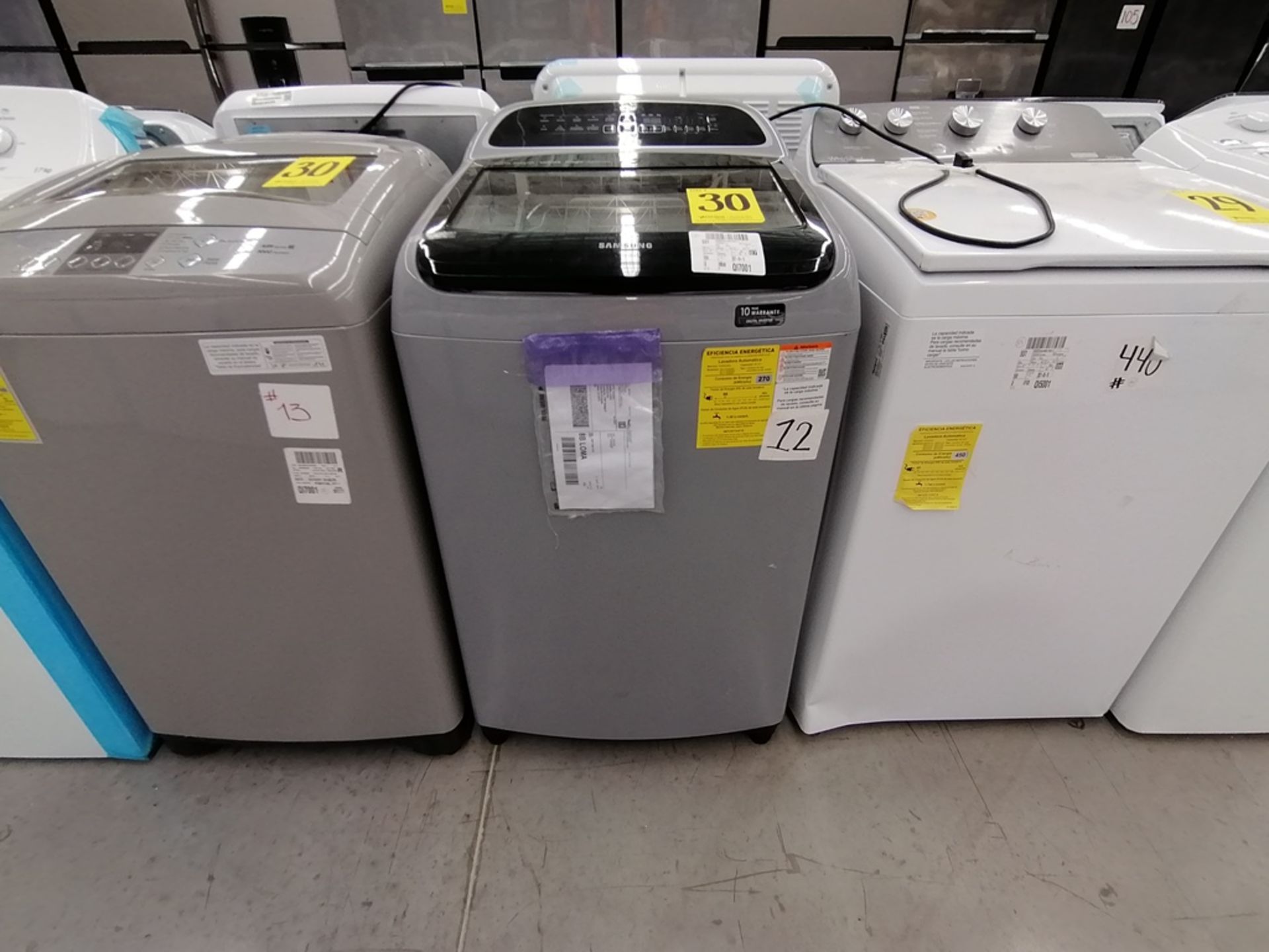 Lote de 3 lavadoras contiene: 1 Lavadora de 17KG, Marca Easy, Modelo LEA77114CBAB03, Serie 2105S552 - Image 3 of 30
