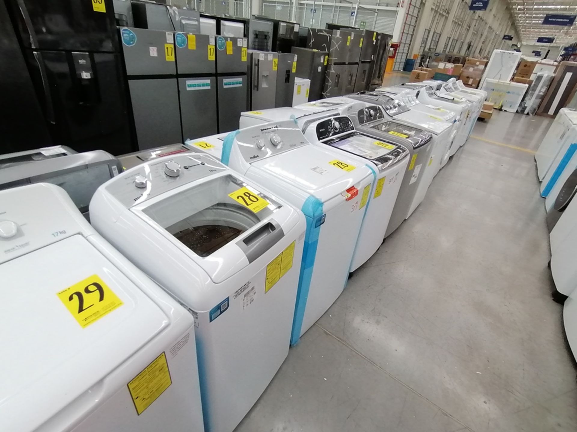 Lote de 3 lavadoras contiene: 1 Lavadora de 16KG, Marca Mabe, Modelo LMA46102VBAB02, Serie 2108S802 - Image 17 of 29