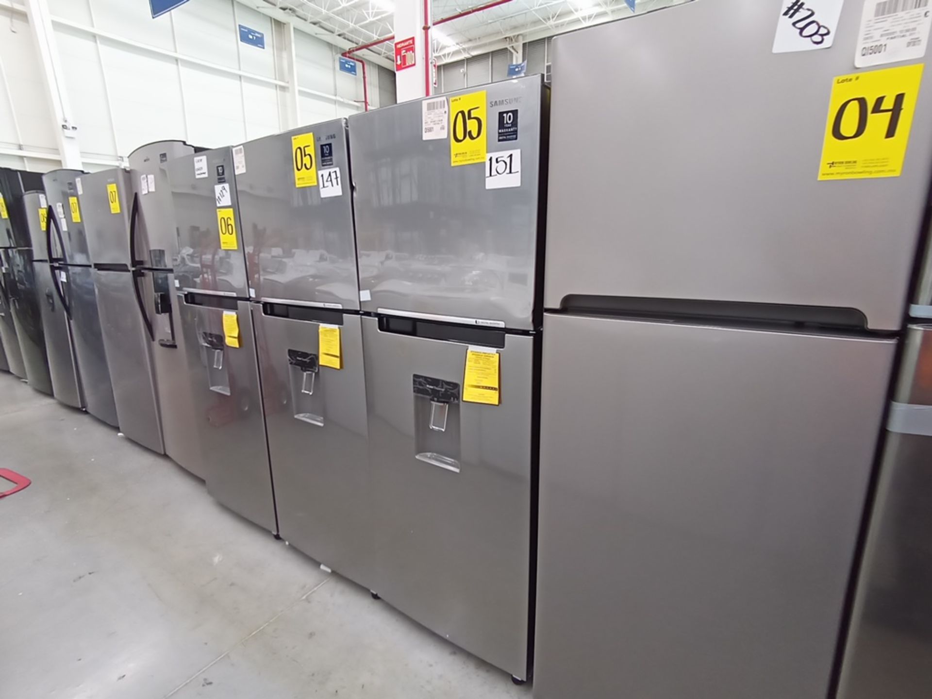 Lote de 2 refrigeradores contiene: 1 Refrigerador con dispensador de agua, Marca Samsung, Modelo RT - Image 5 of 15