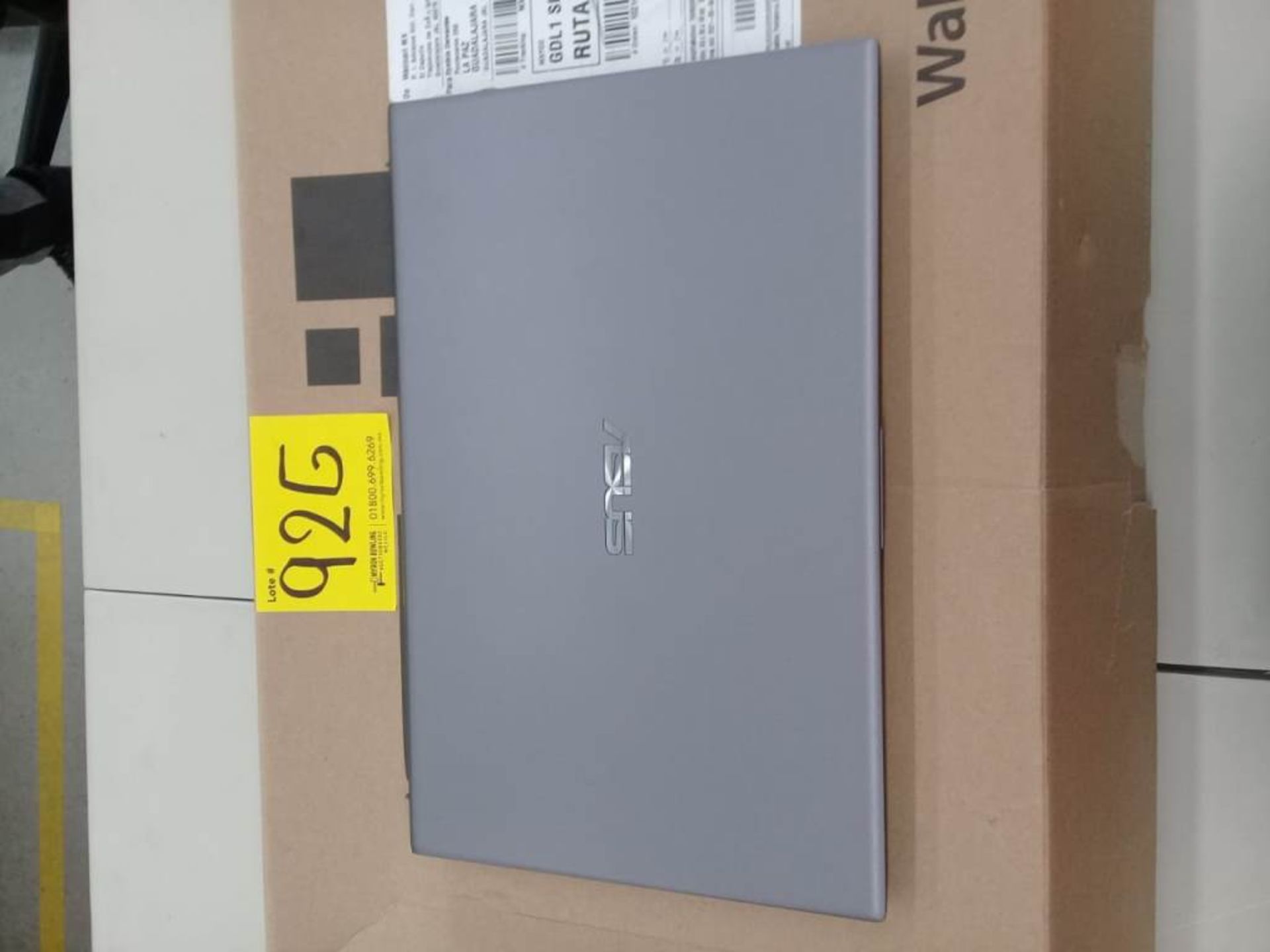 LAP ASUS VIVO RYZEN 7 8GB 256GB SSD, NB IP A3020E 8G 1TB (FUNCIONAL) - Image 8 of 11