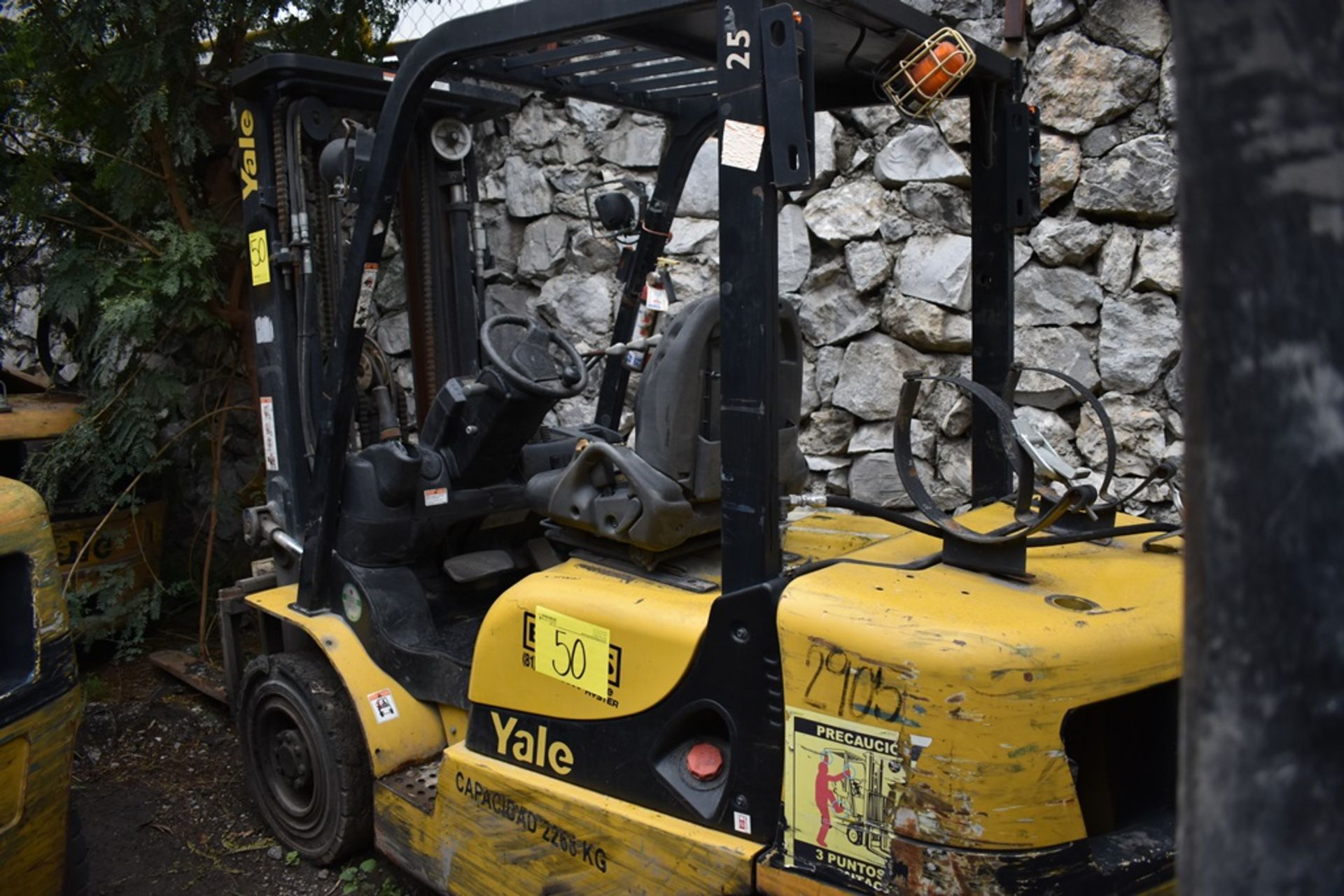 Yale Forklift, model GTP25MX, S/N D871R02905P, year 2016, 5000 lb capacity - Image 43 of 47