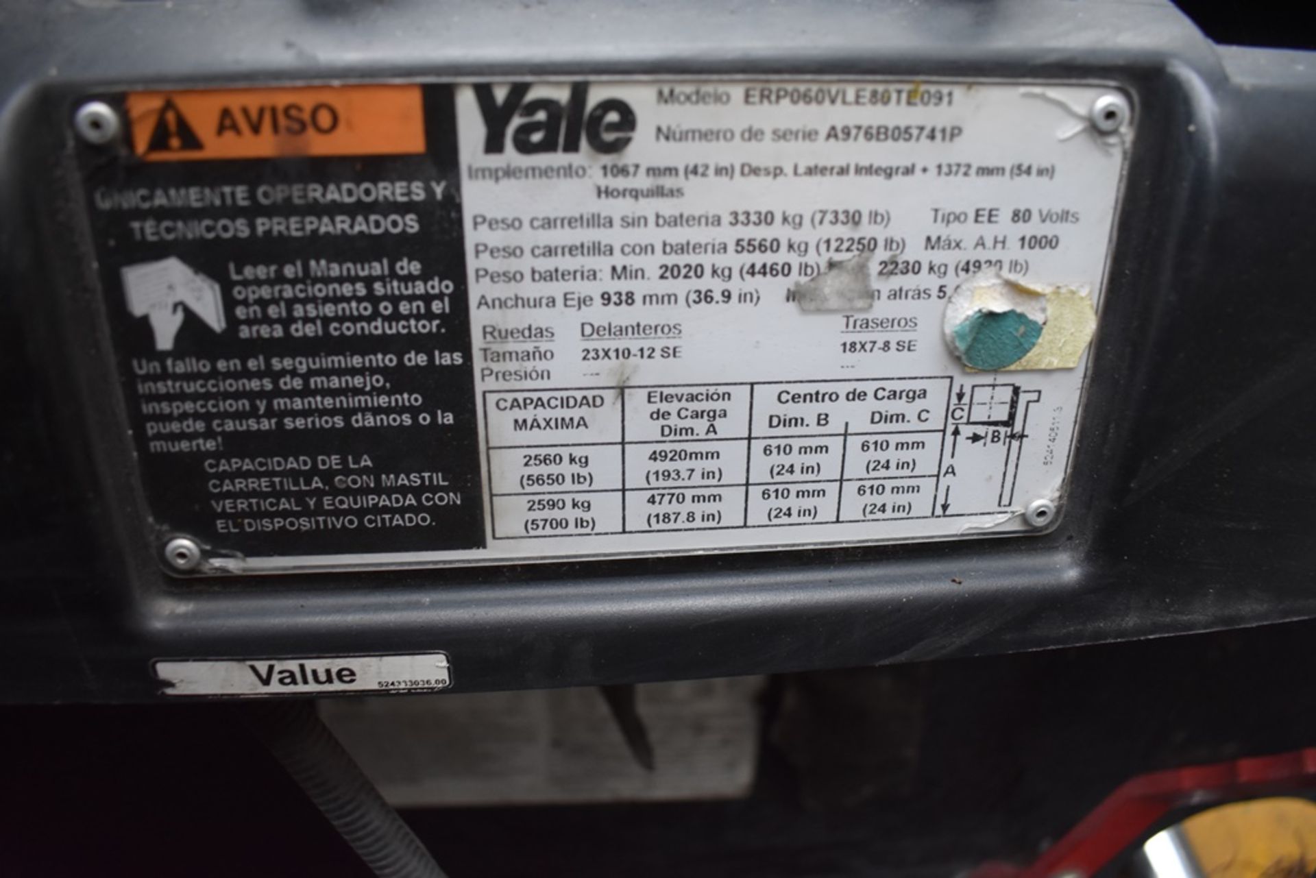 Yale electric Forklift, model ERP060VLE80TE091, 5700 lb capacity - Image 33 of 34