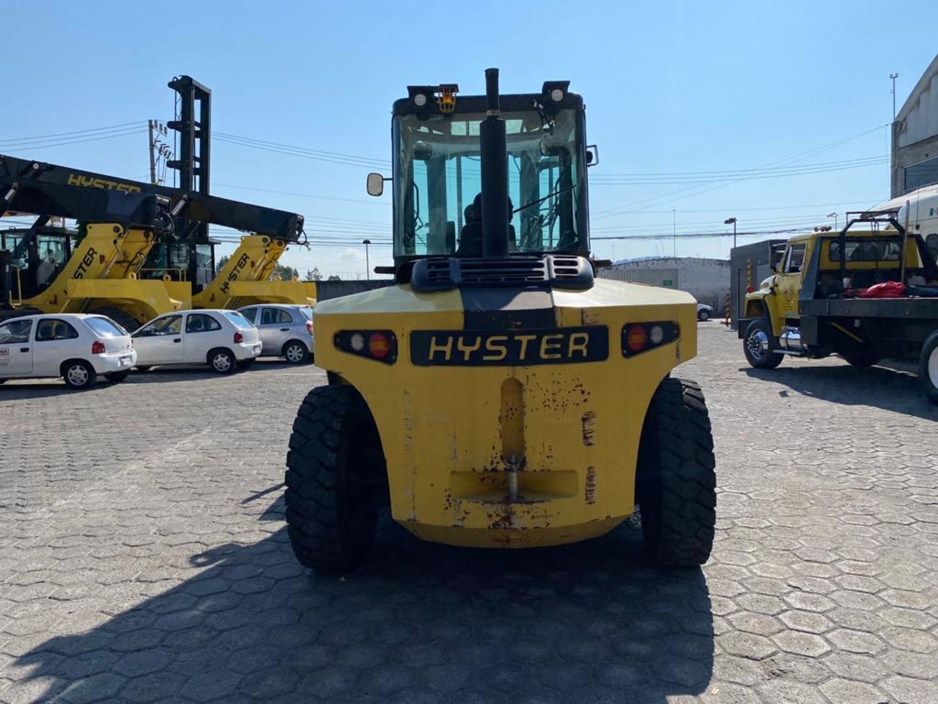 Hyster Forklift, model H210HD2, year 2017, 19,100 lb capacity, 2450 hours - Image 9 of 131