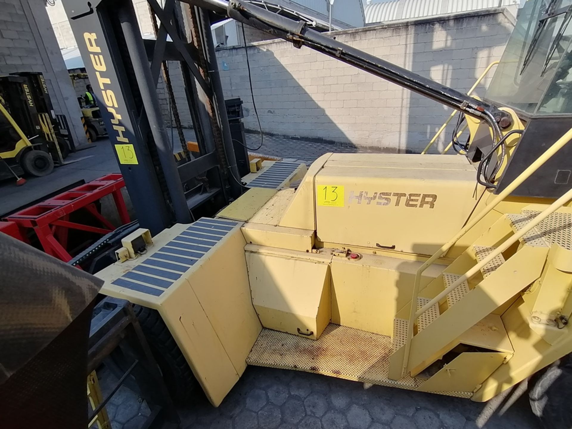 2003 Hyster Container handler, model H400H-ECH, 8,700 lb capacity - Image 21 of 60