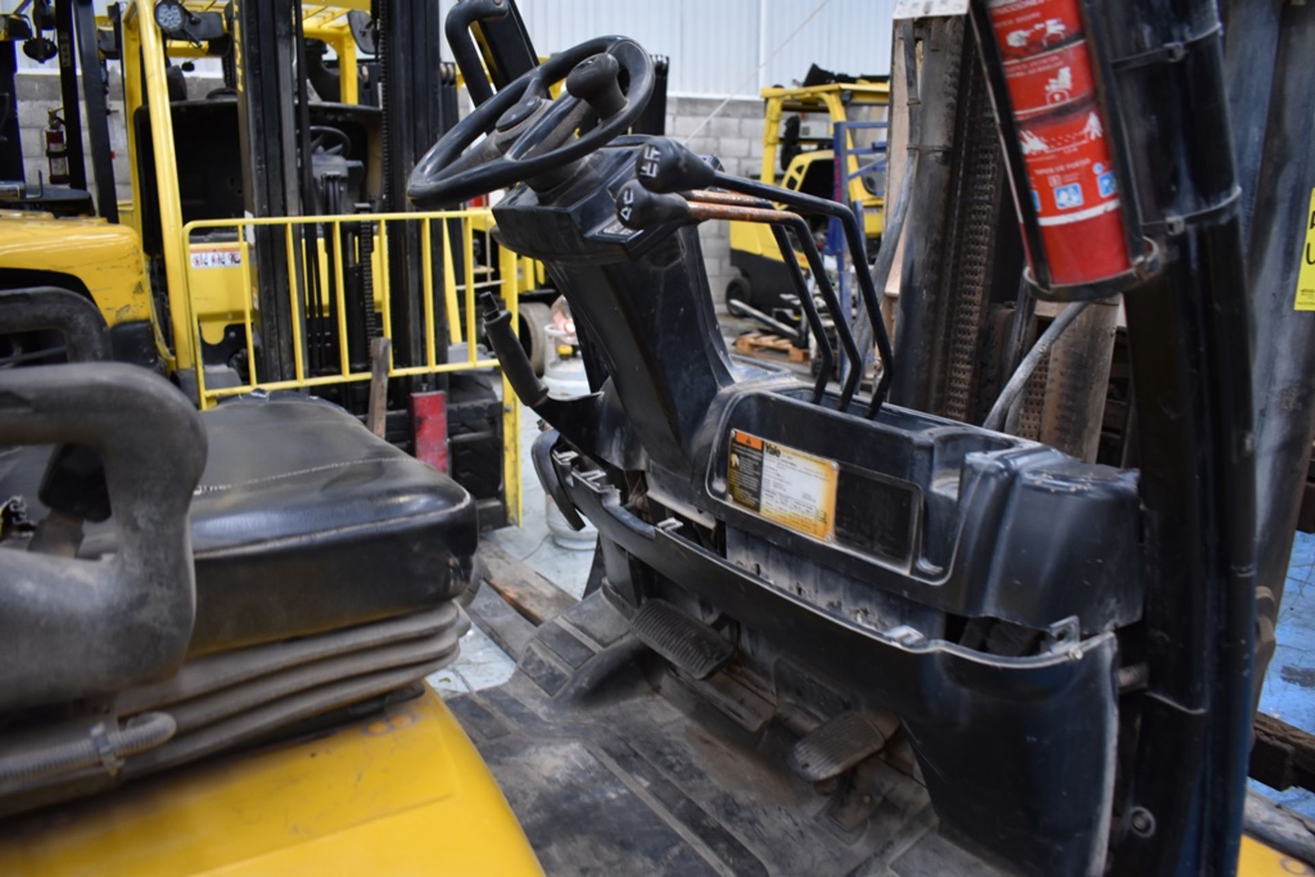 Yale Forklift, model GTP070VXNEAE087, S/N D875V10594S, capacity 6800 lb - Image 23 of 43