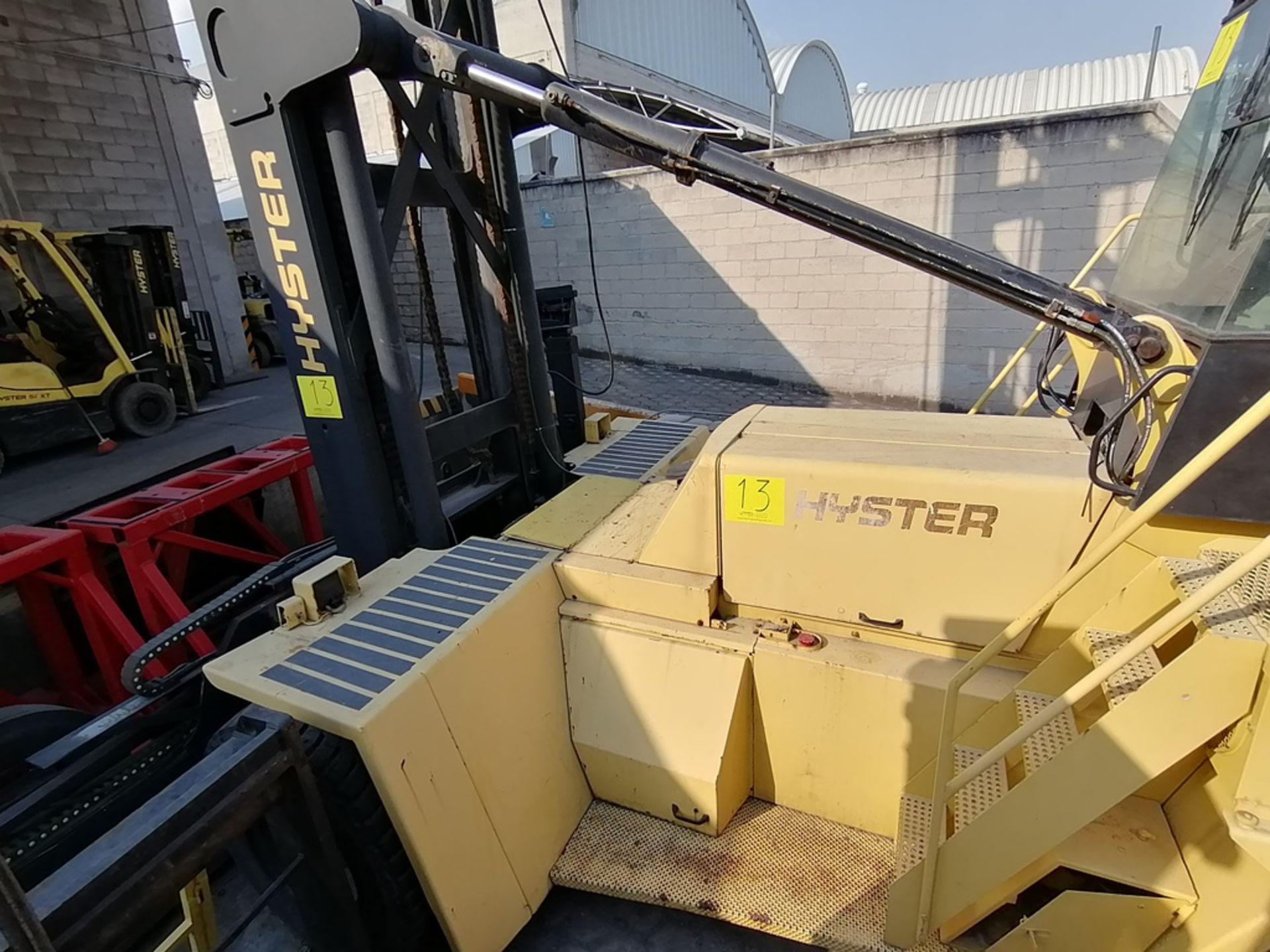 2003 Hyster Container handler, model H400H-ECH, 8,700 lb capacity - Image 23 of 60