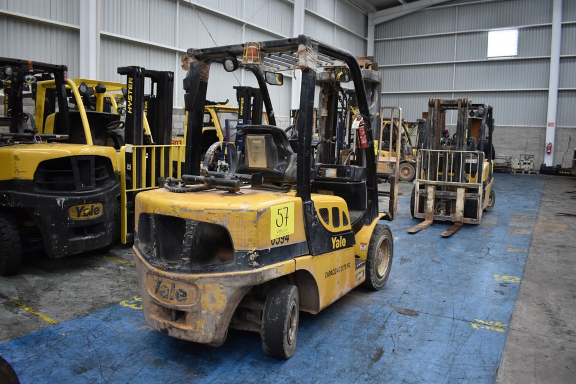 Yale Forklift, model GTP070VXNEAE087, S/N D875V10594S, capacity 6800 lb - Image 14 of 43