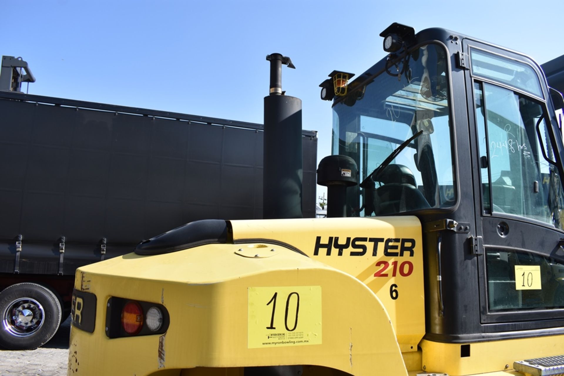 Hyster Forklift, model H210HD2, year 2017, 19,100 lb capacity, 2450 hours - Image 47 of 131