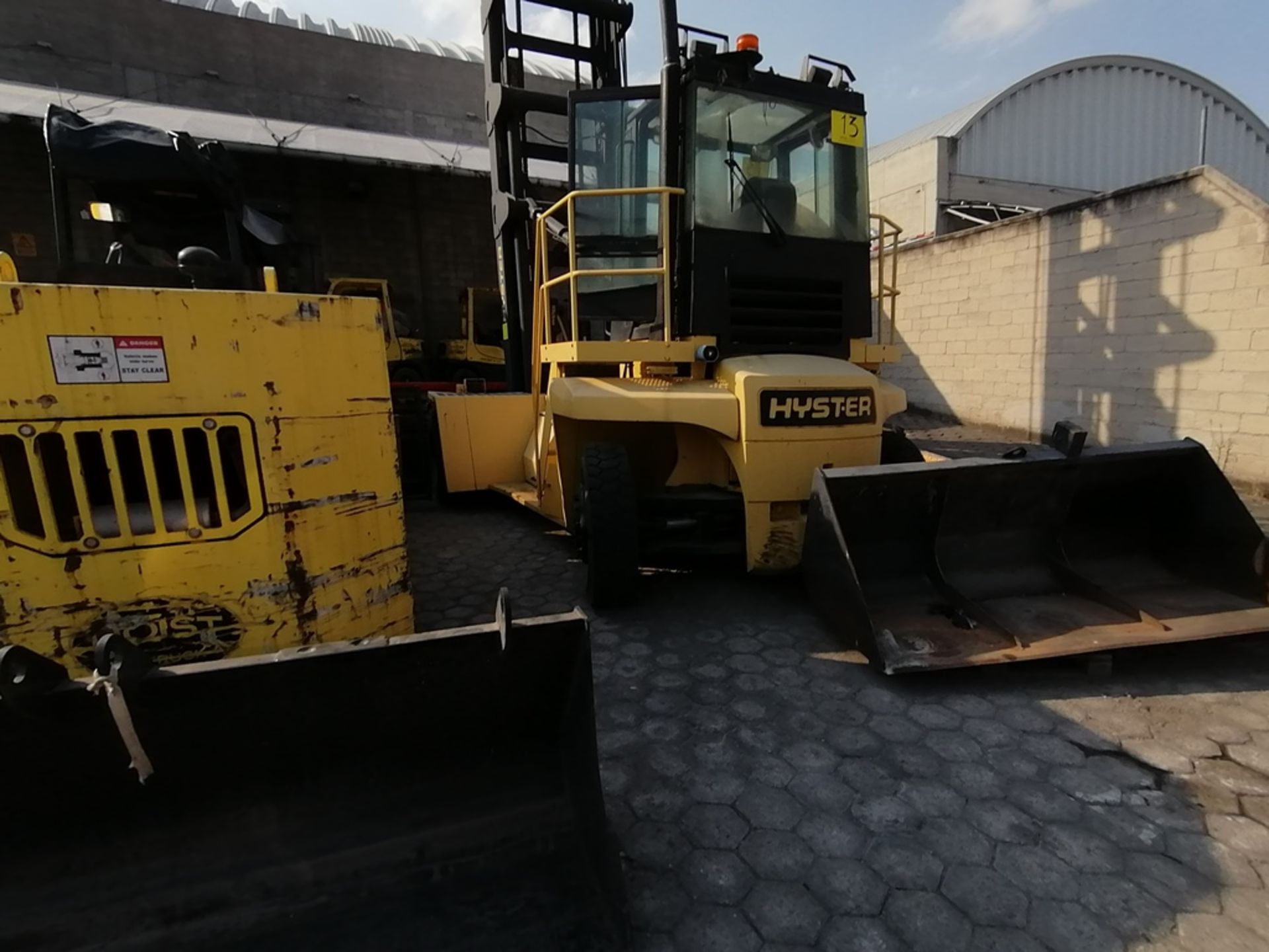 2003 Hyster Container handler, model H400H-ECH, 8,700 lb capacity - Image 19 of 60