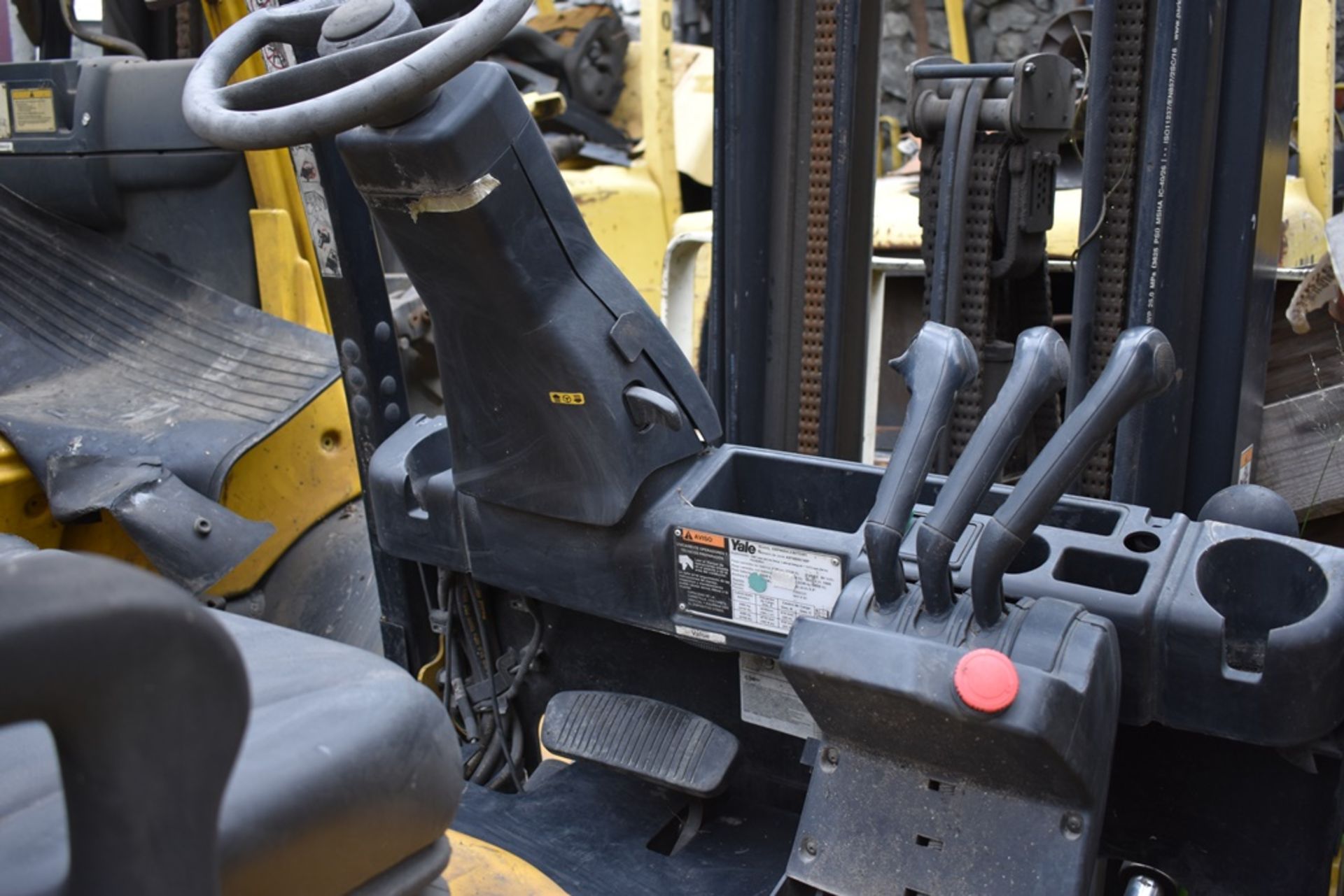 Yale electric Forklift, model ERP060VLE80TE091, 5700 lb capacity - Image 32 of 50