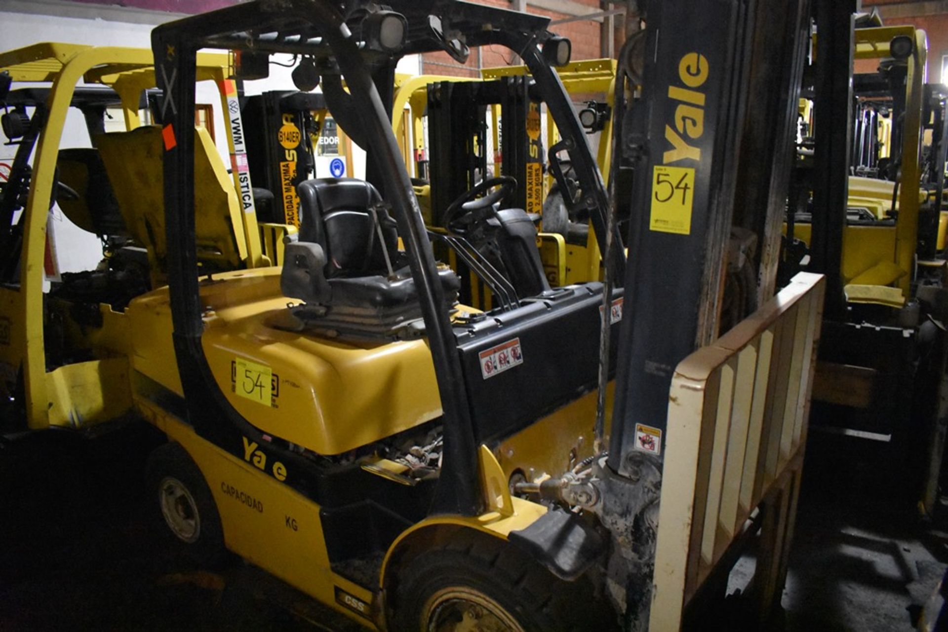 Yale Forklift, model GLP060VXNDAE087, 5750 lb capacity - Image 10 of 44