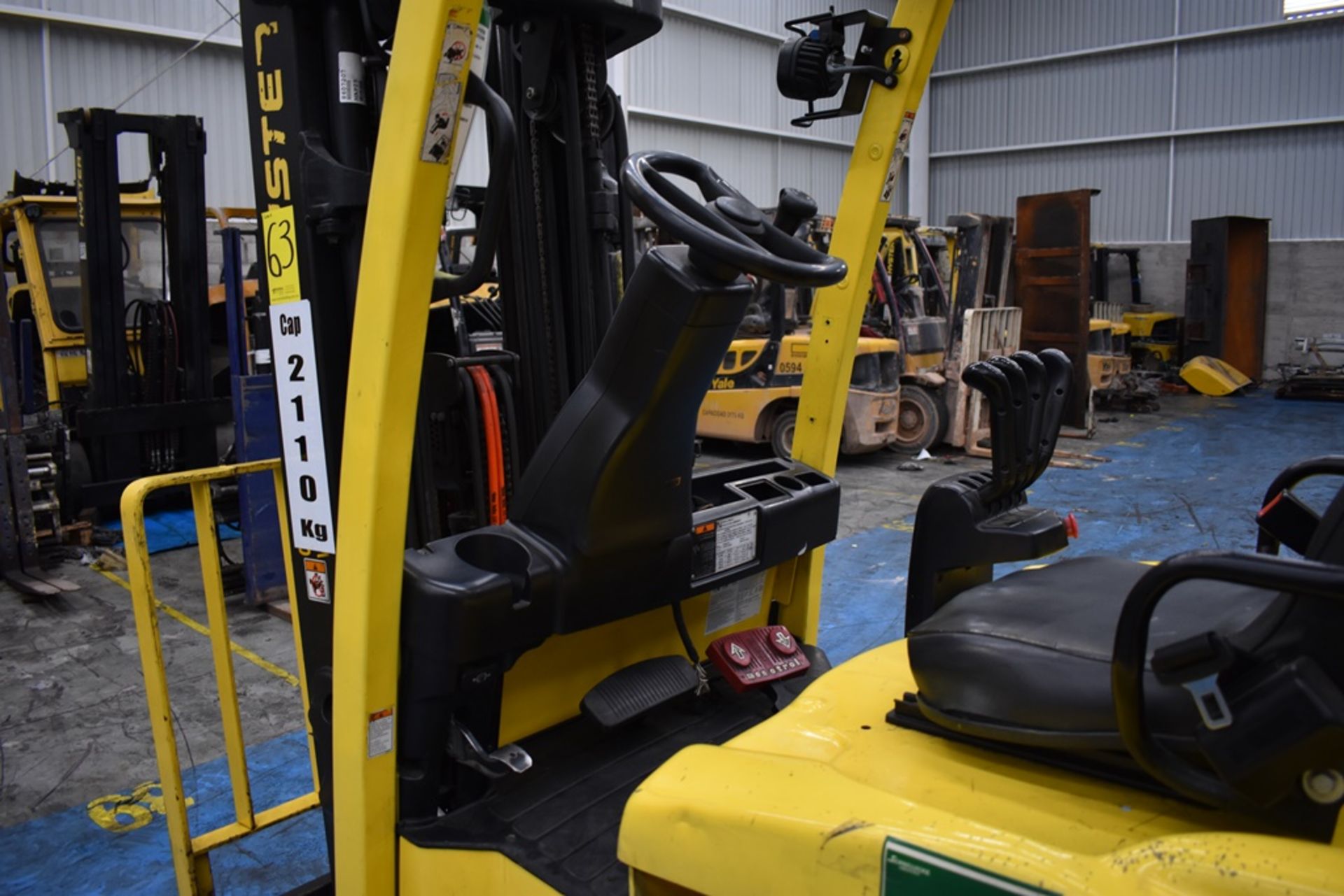 Hyster electric Forklift, model E50XN-27, capacity 4800 lb - Image 26 of 44