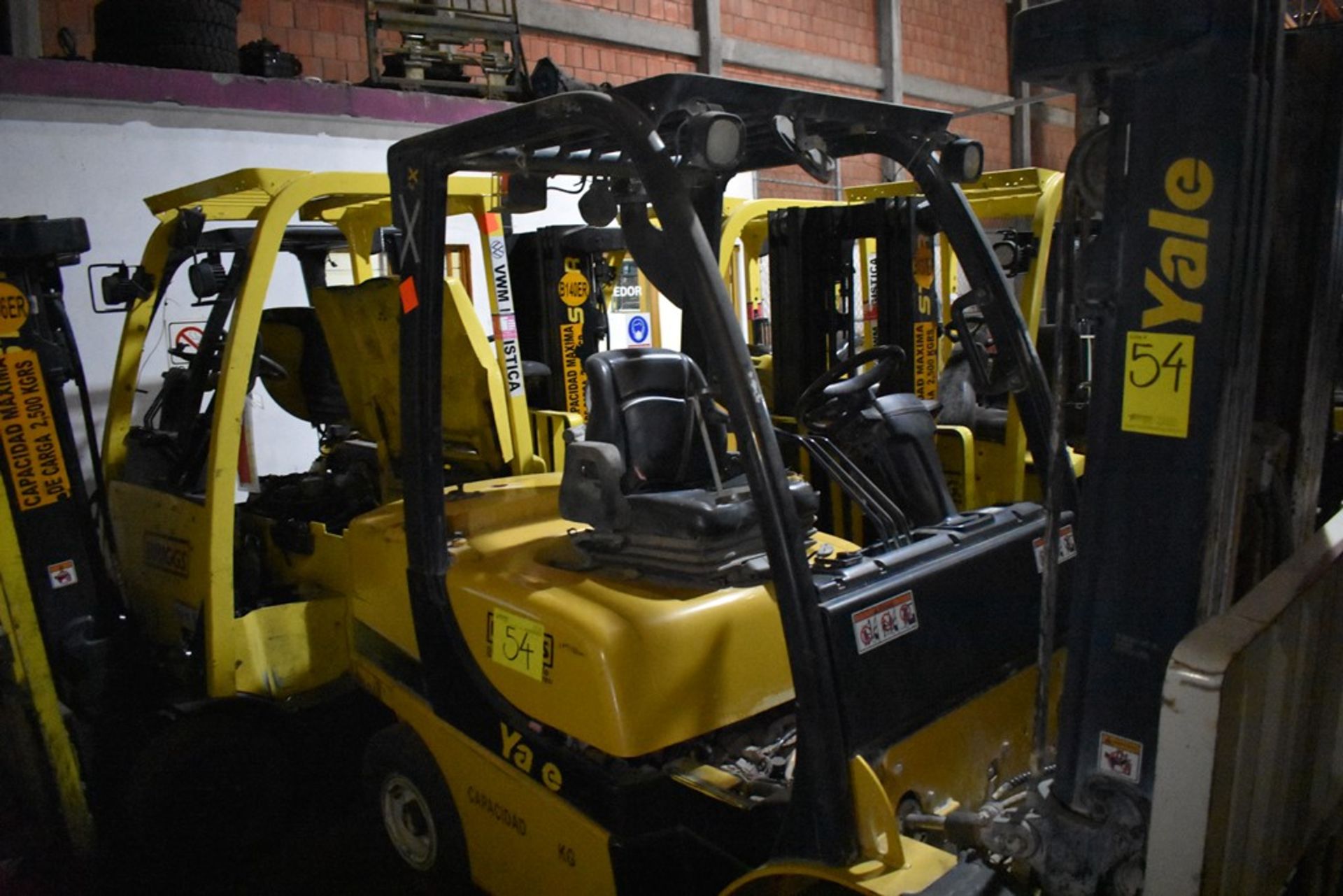 Yale Forklift, model GLP060VXNDAE087, 5750 lb capacity - Image 14 of 44