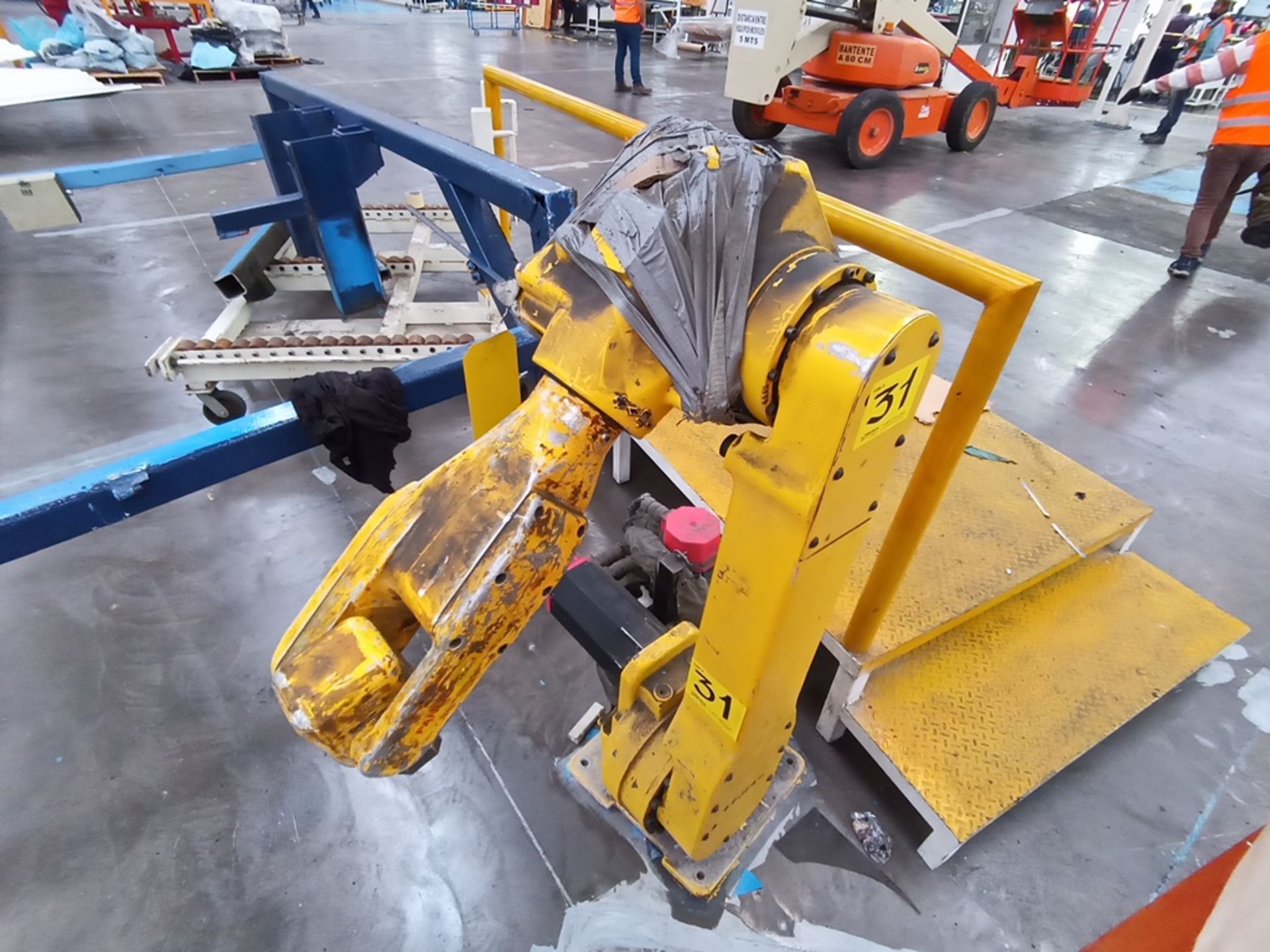 1997 FANUC Electric Servo Driven Robot six-axis, model S-12, S/N R97376649 12 kg max. capacity - Image 21 of 26