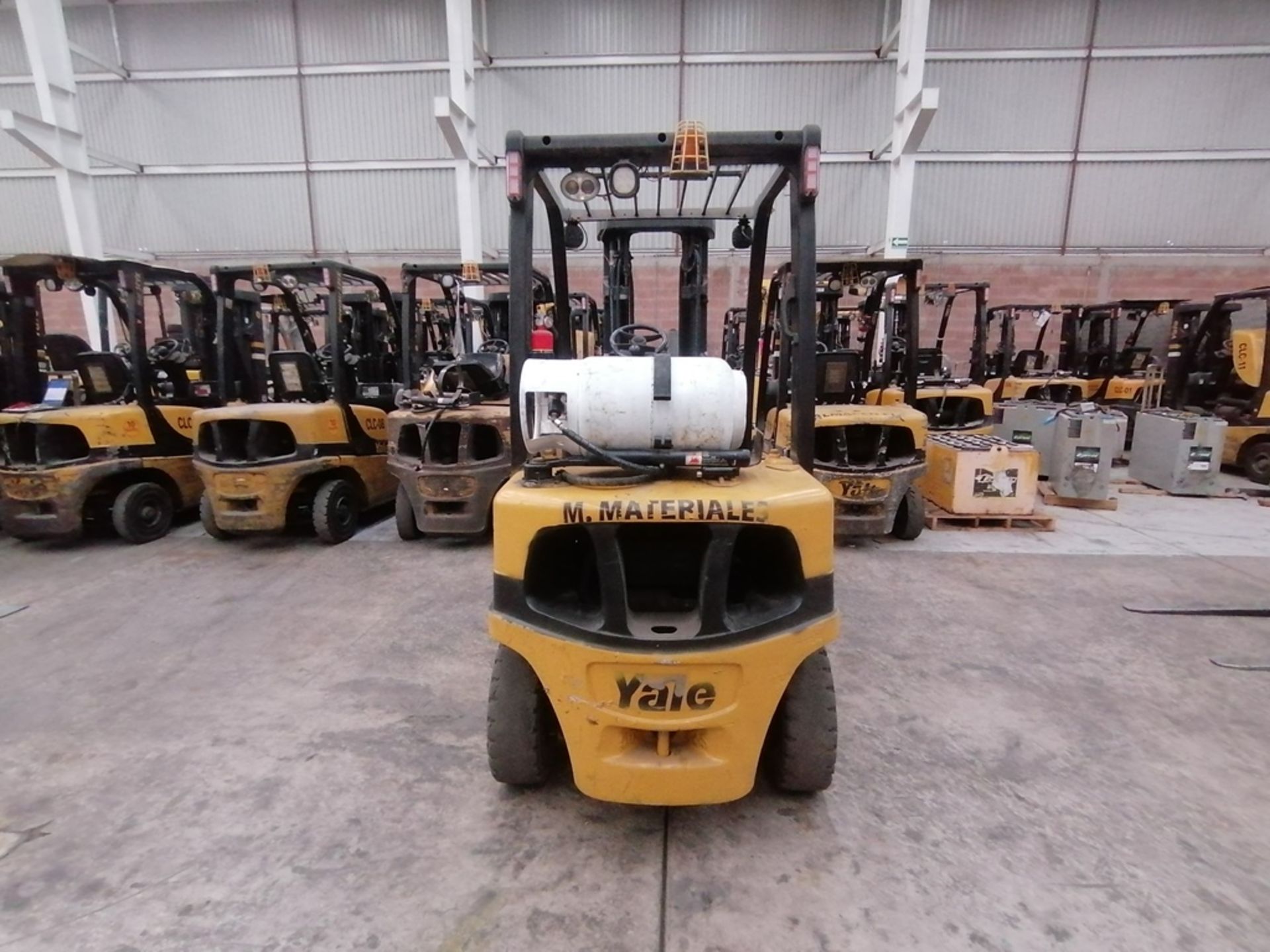 2016 Yale Forklift, model GLP050VXNDAE090, 4,750 lb capacity - Image 10 of 45