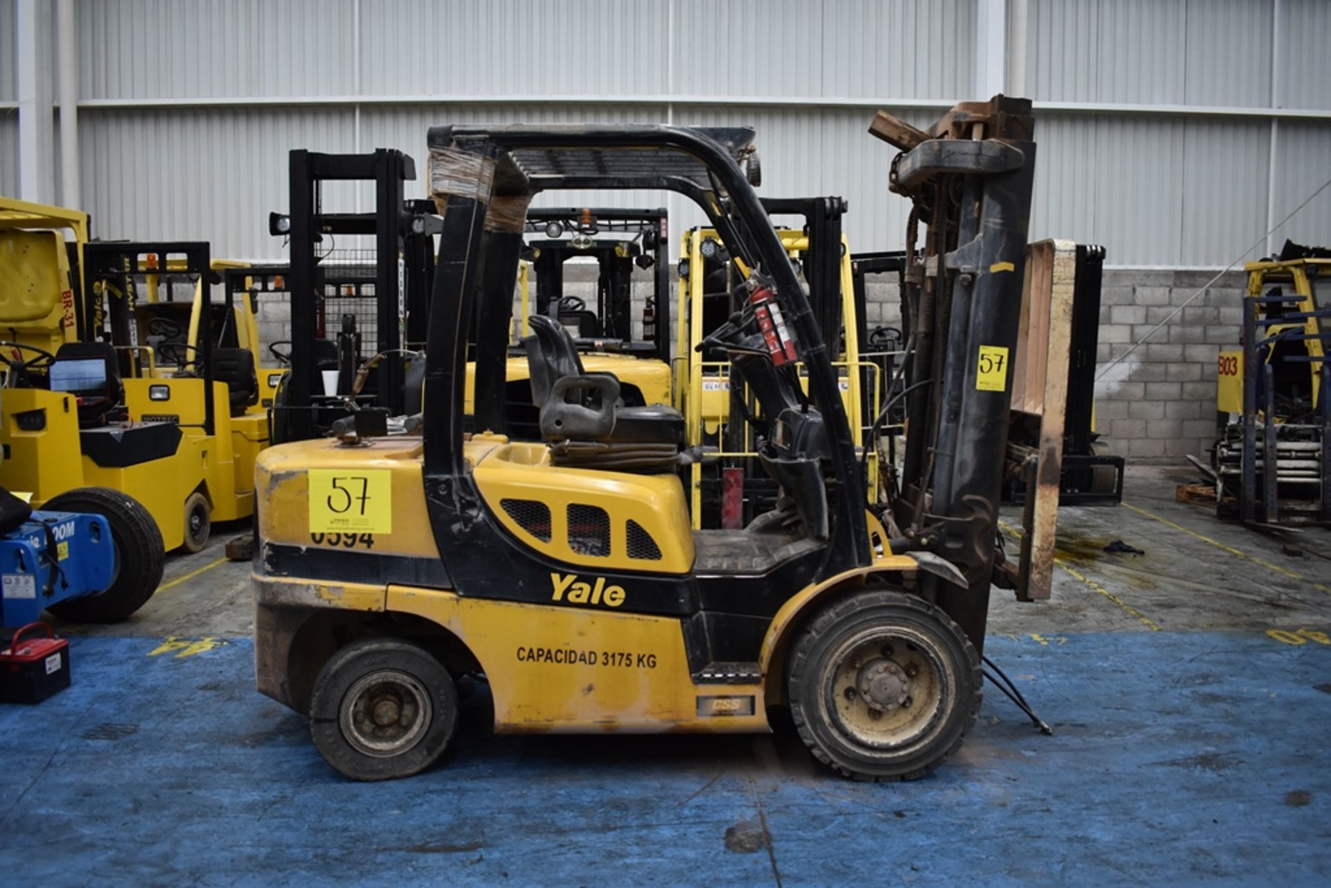 Yale Forklift, model GTP070VXNEAE087, S/N D875V10594S, capacity 6800 lb - Image 10 of 43