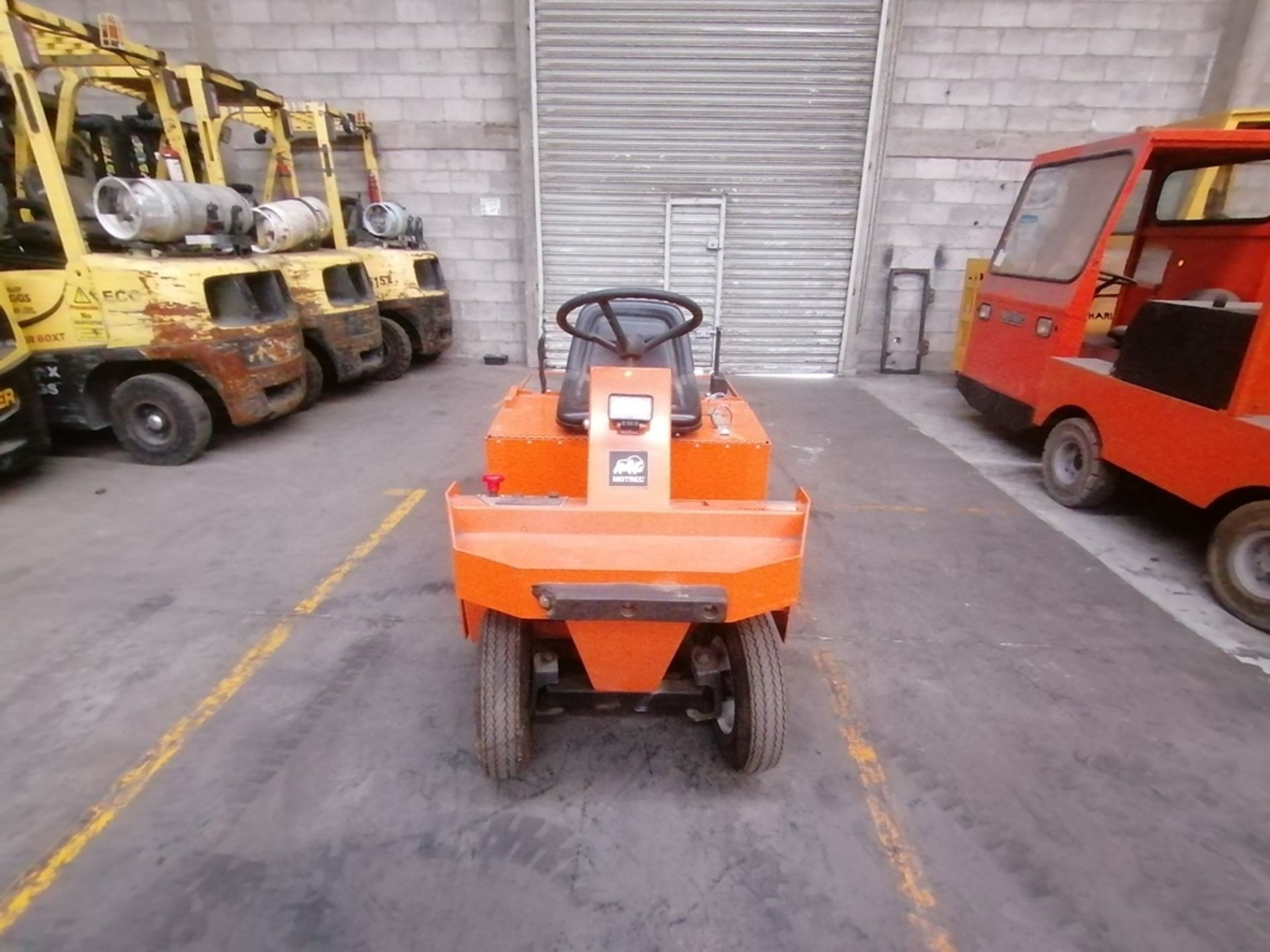 Motrec electric Tow tractor, model E-290, capacity 2,800 lb - Image 5 of 47