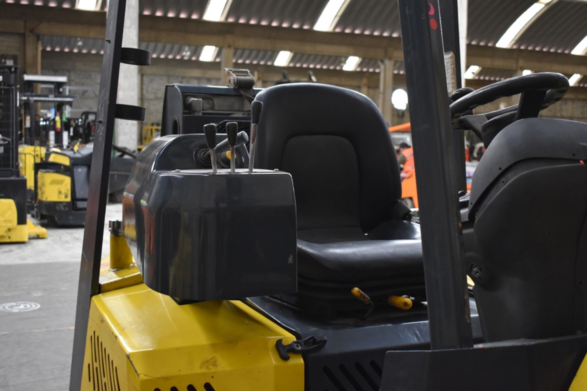 Aisle-master Forklift, model 20S, 2 tons capacity - Image 21 of 50