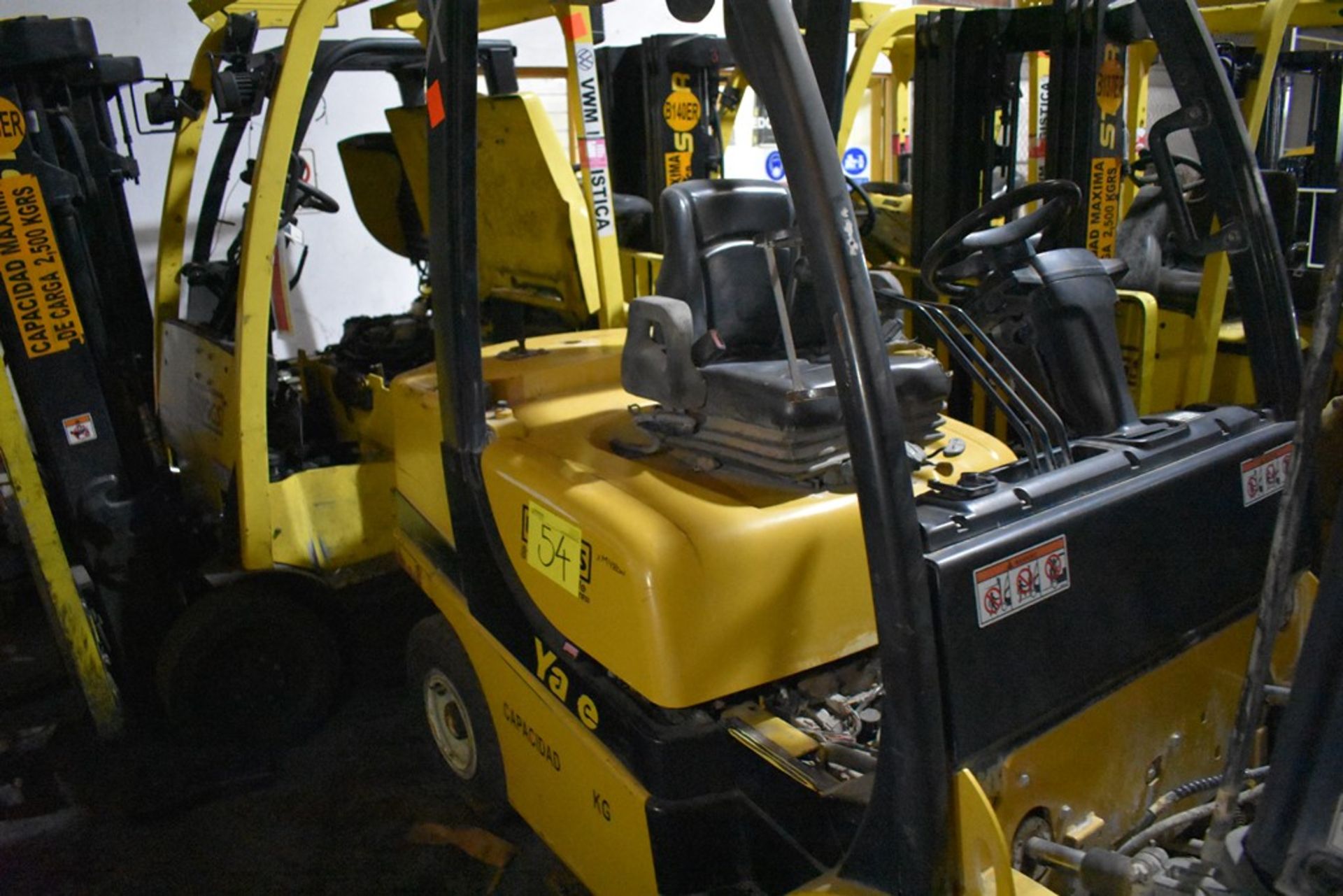 Yale Forklift, model GLP060VXNDAE087, 5750 lb capacity - Image 15 of 44