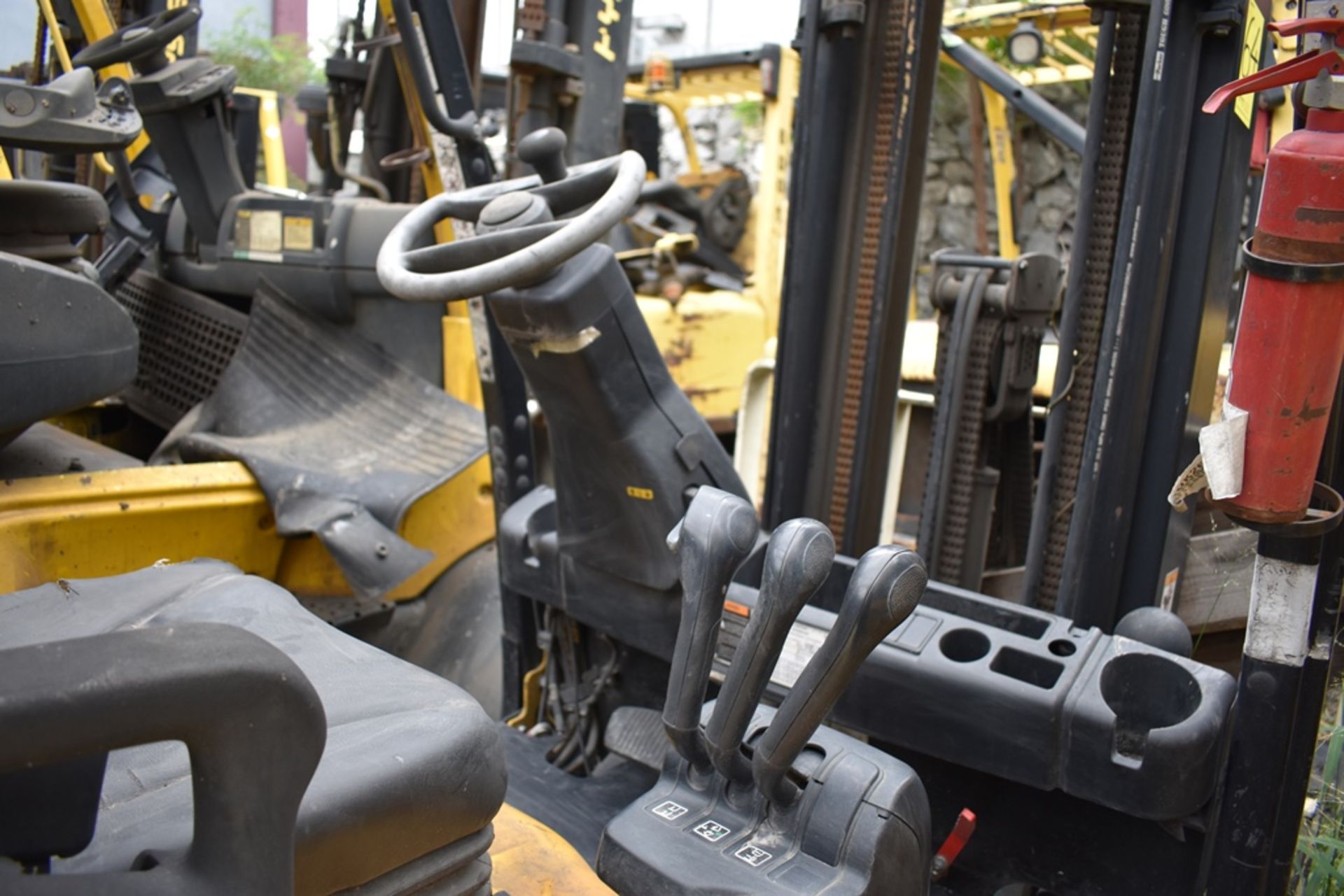 Yale electric Forklift, model ERP060VLE80TE091, 5700 lb capacity - Image 35 of 50